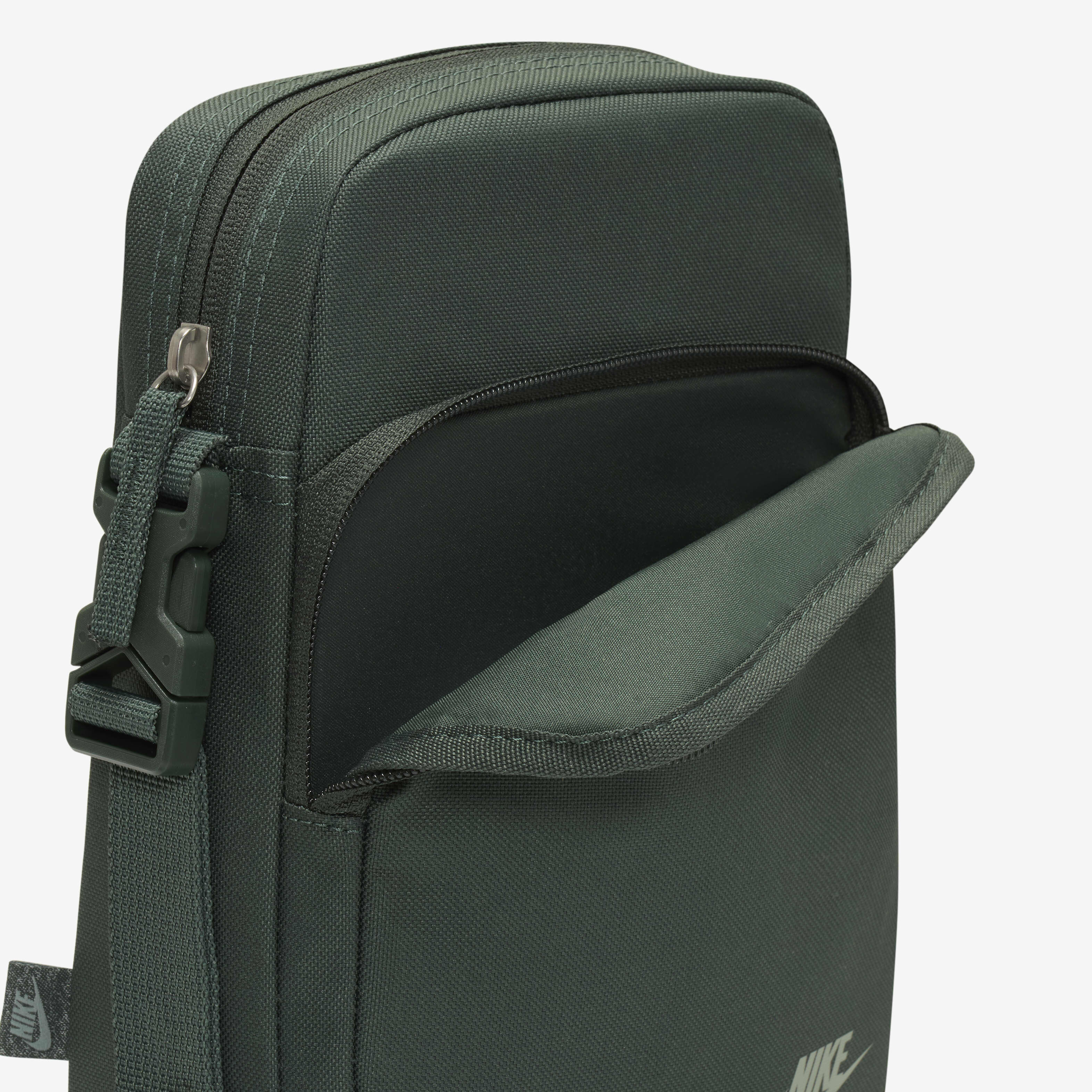 Nike Heritage image number 5