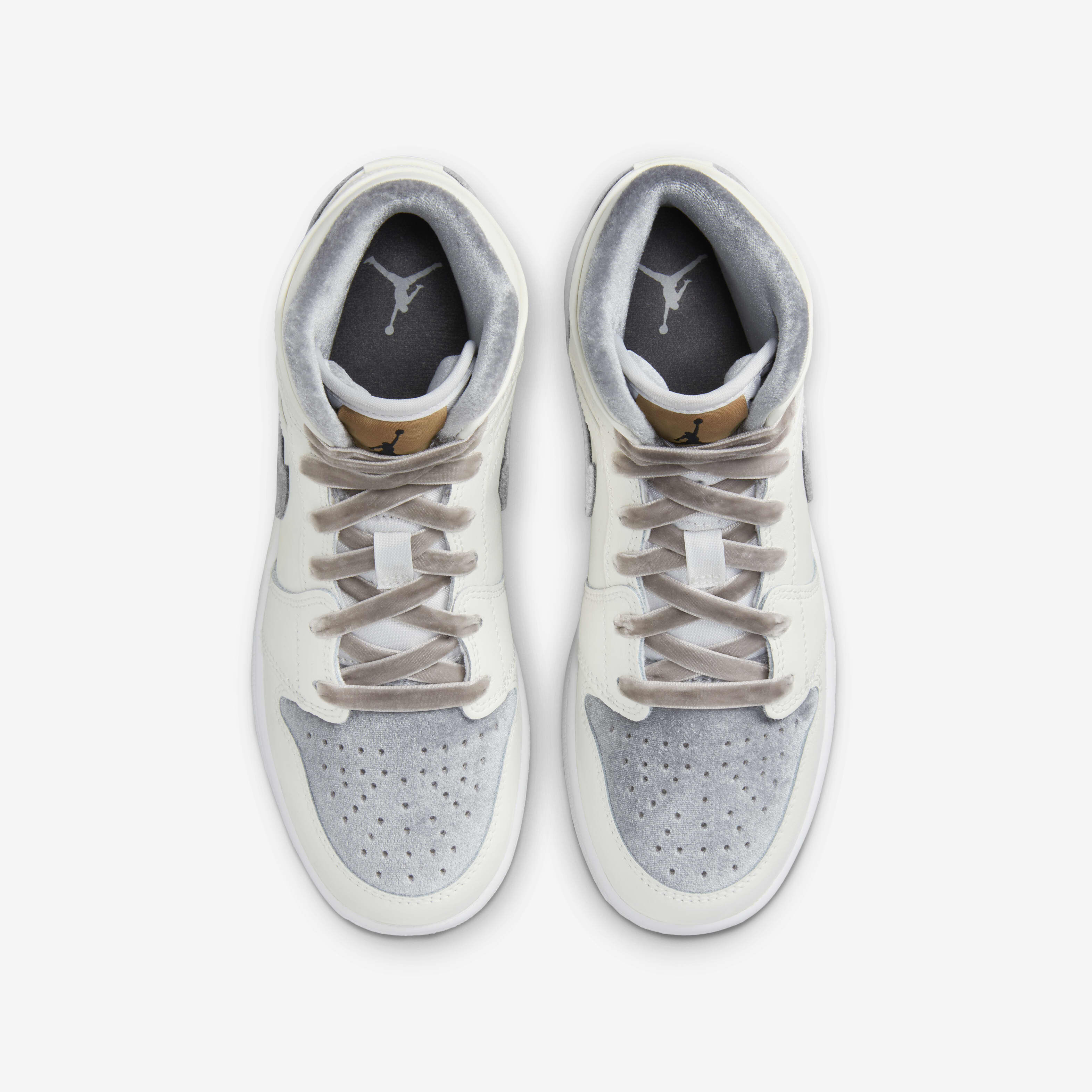 اير جوردن 1 ميد SE image number 3