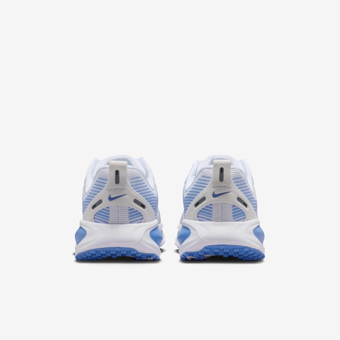 Nike Vomero 18 image number 5 Nike Vomero 18 image number 5