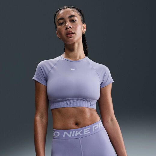 T-Shirts & Tops-Nike, Nike Pro, Women's Dri-FIT Short-Sleeve Cropped Graphic Top