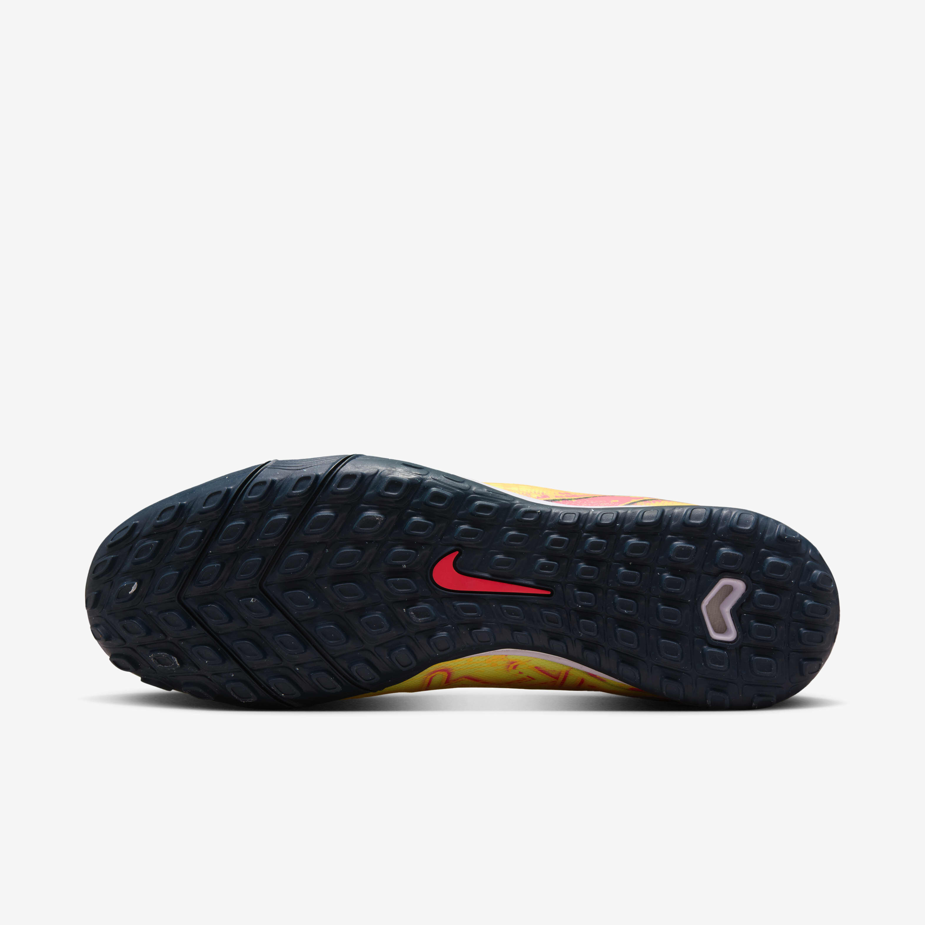 Nike mercurial 38 hot sale