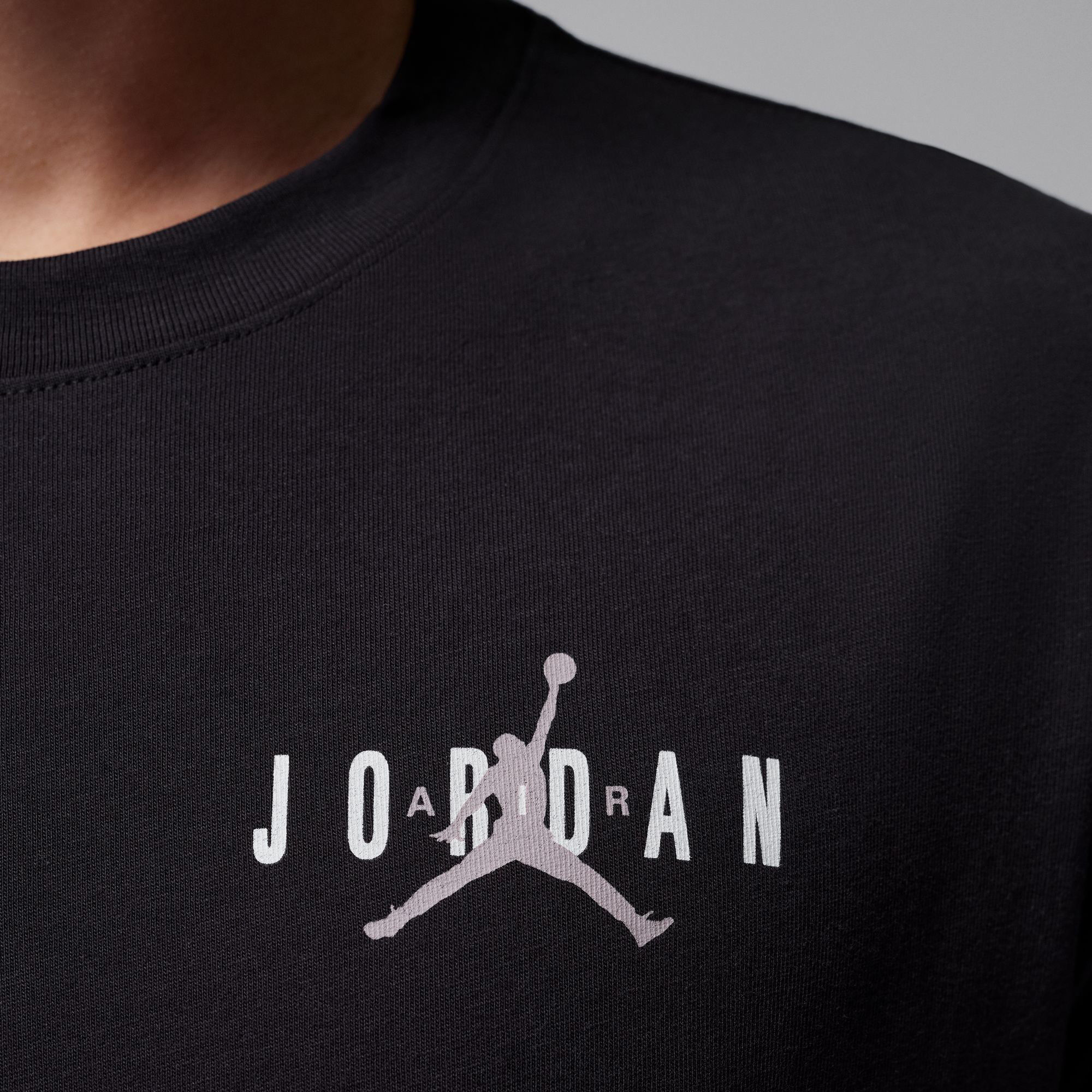 Jordan Brooklyn image number 3