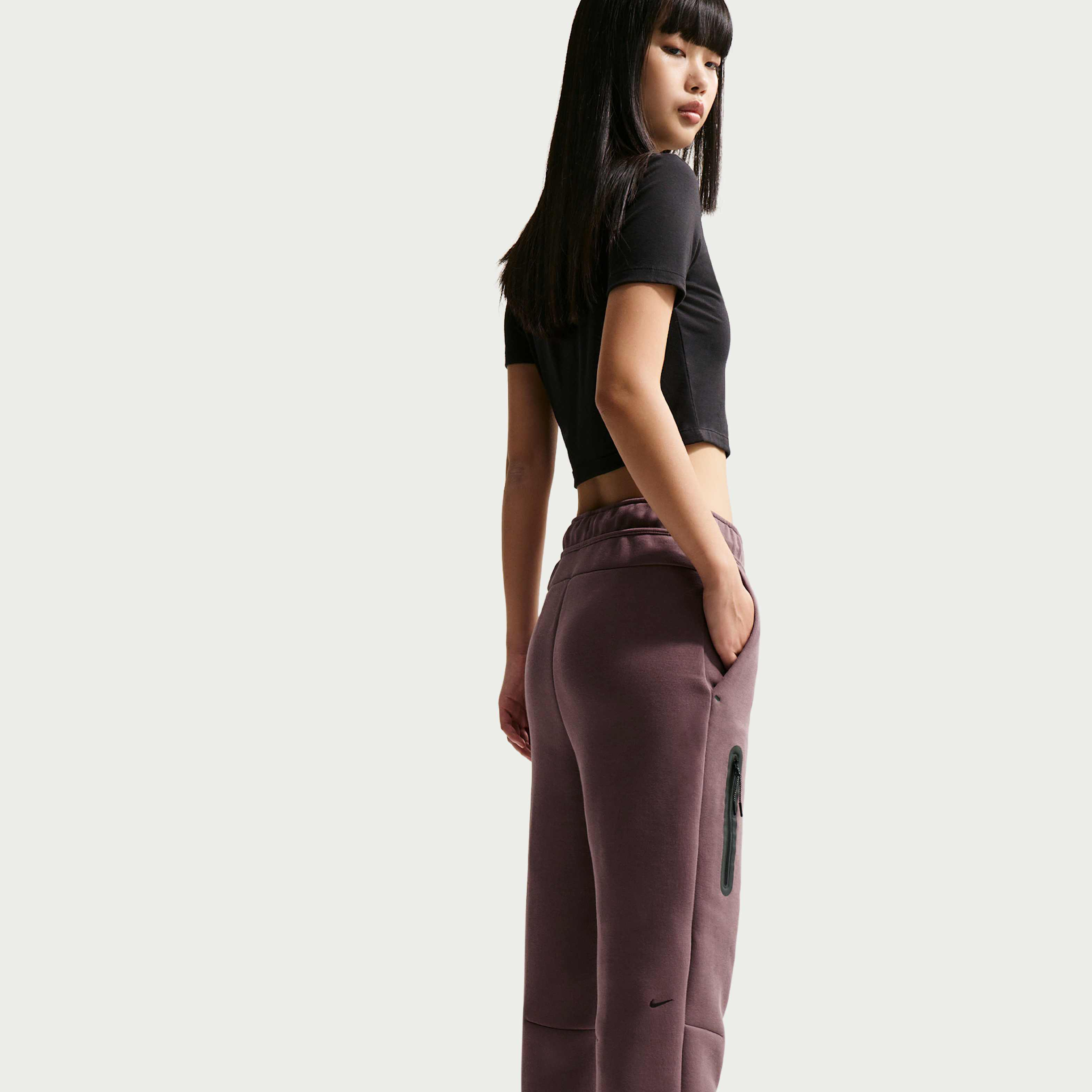 Nike Sportswear Tech Fleece image number 3