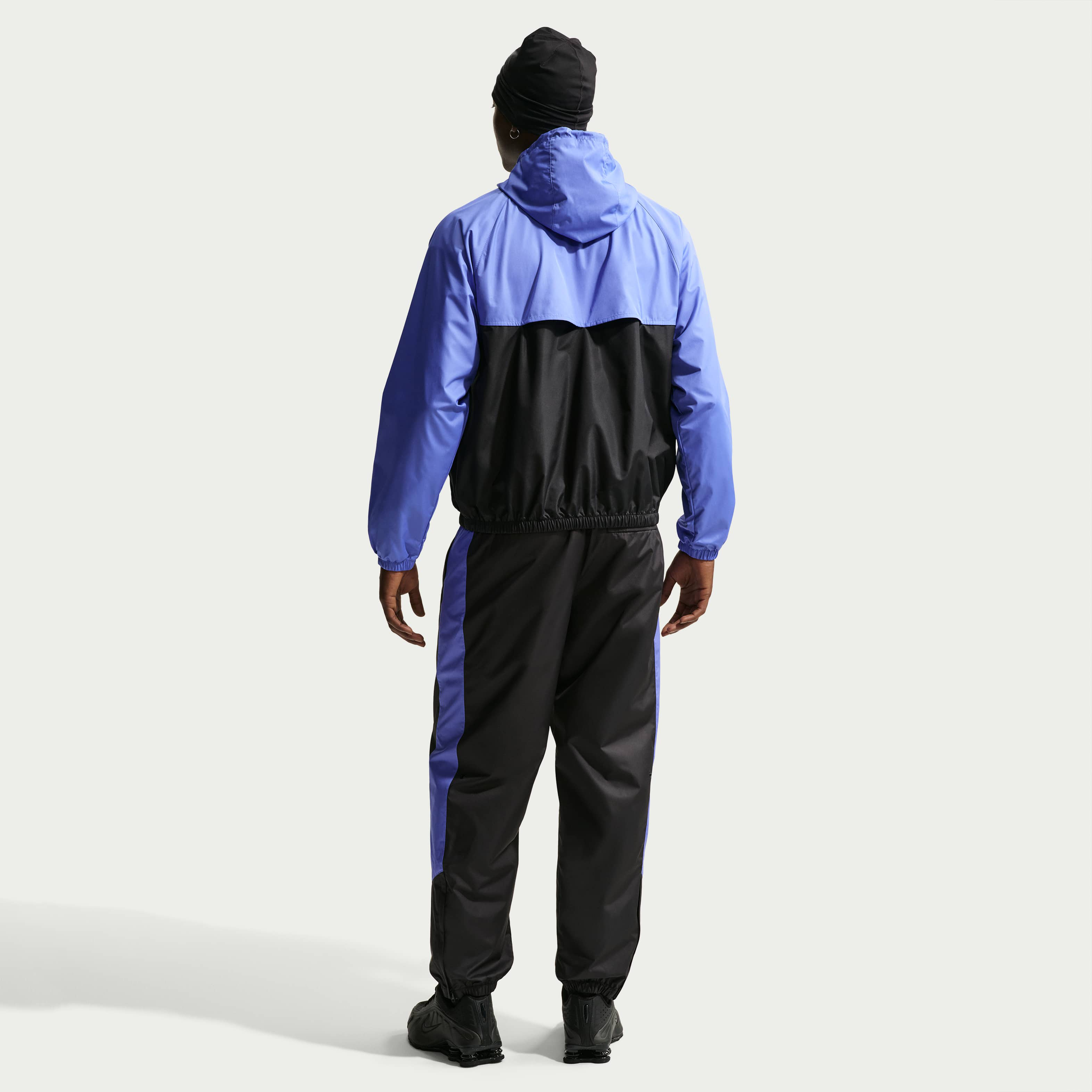 Nike Windrunner image number 4