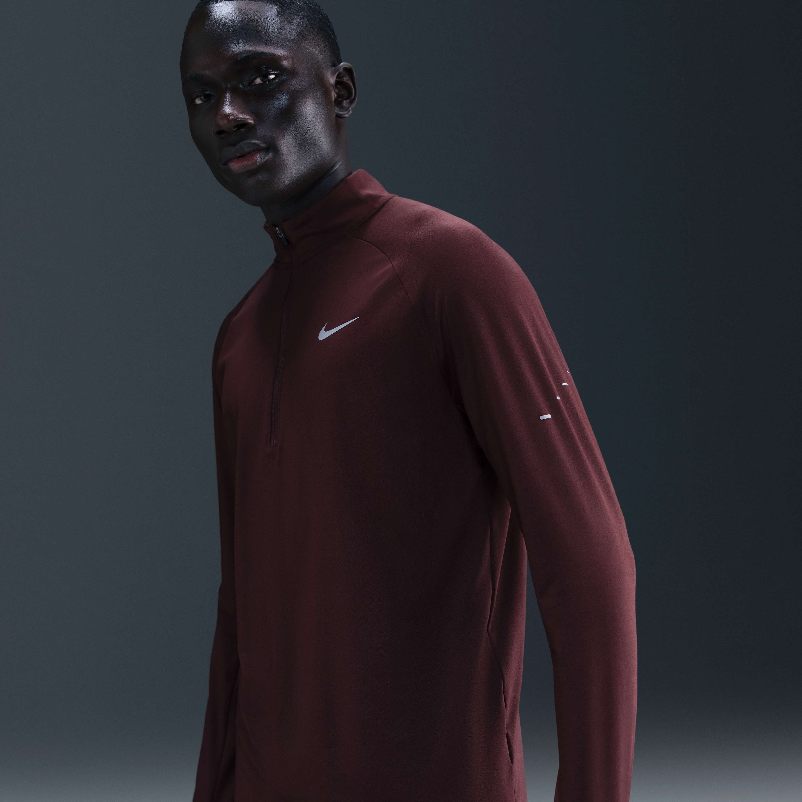 Nike Stride image number 0
