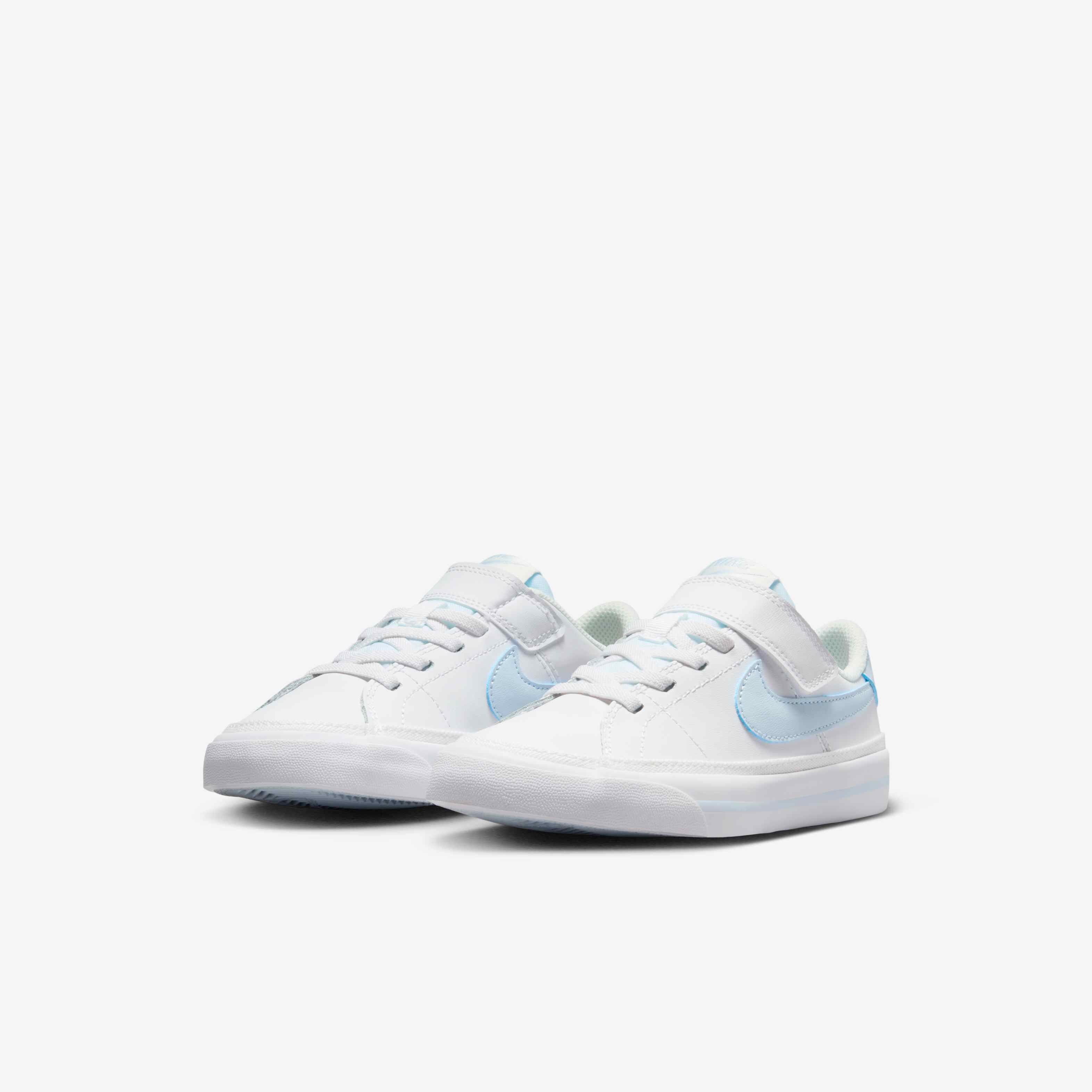 NikeCourt Legacy image number 4