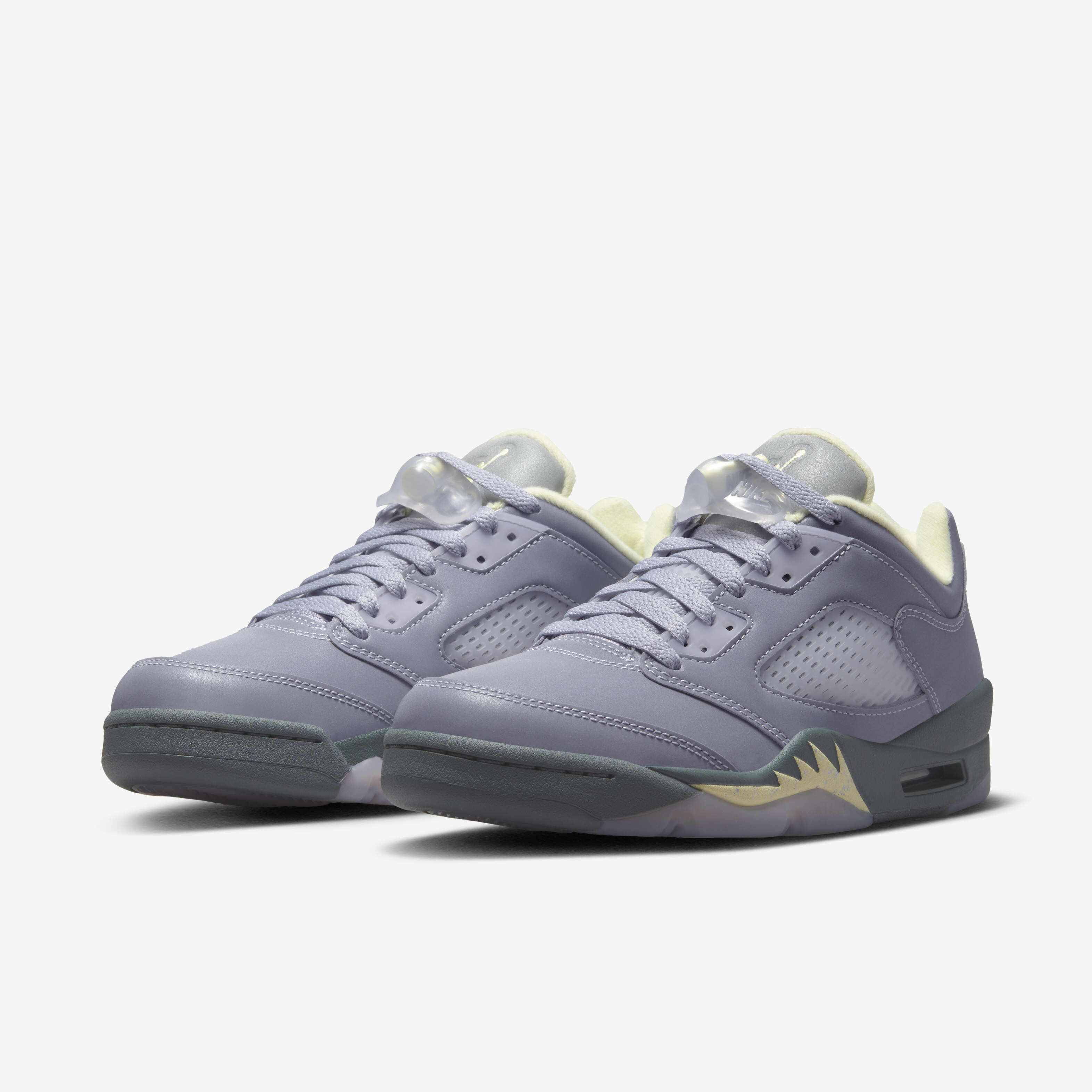 Air Jordan 5 Retro Low image number 4