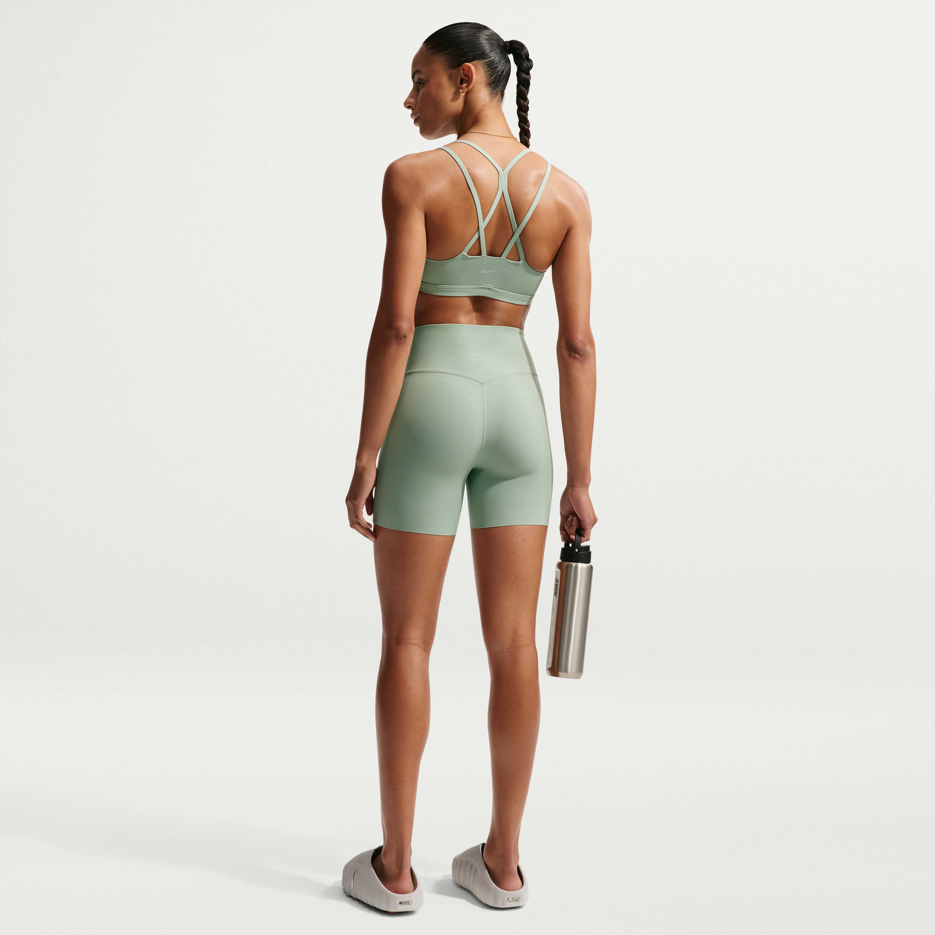 Nike Zenvy Strappy image number 4
