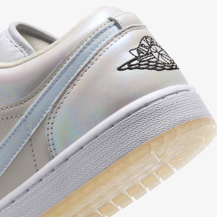 Air Jordan 1 Low SE 'LNY' image number 7 Air Jordan 1 Low SE 'LNY' image number 7