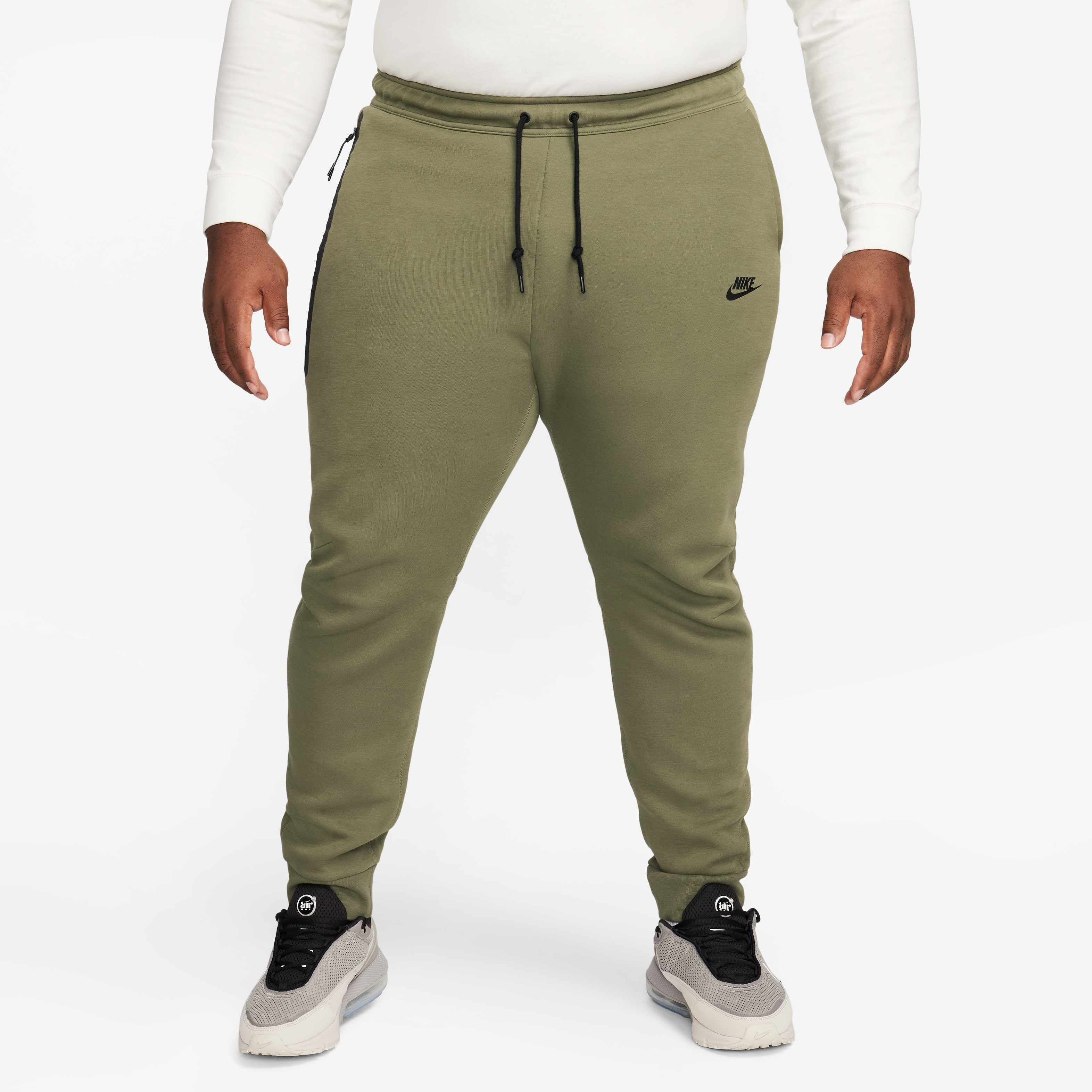 Nike Sportswear Tech Fleece image number 10