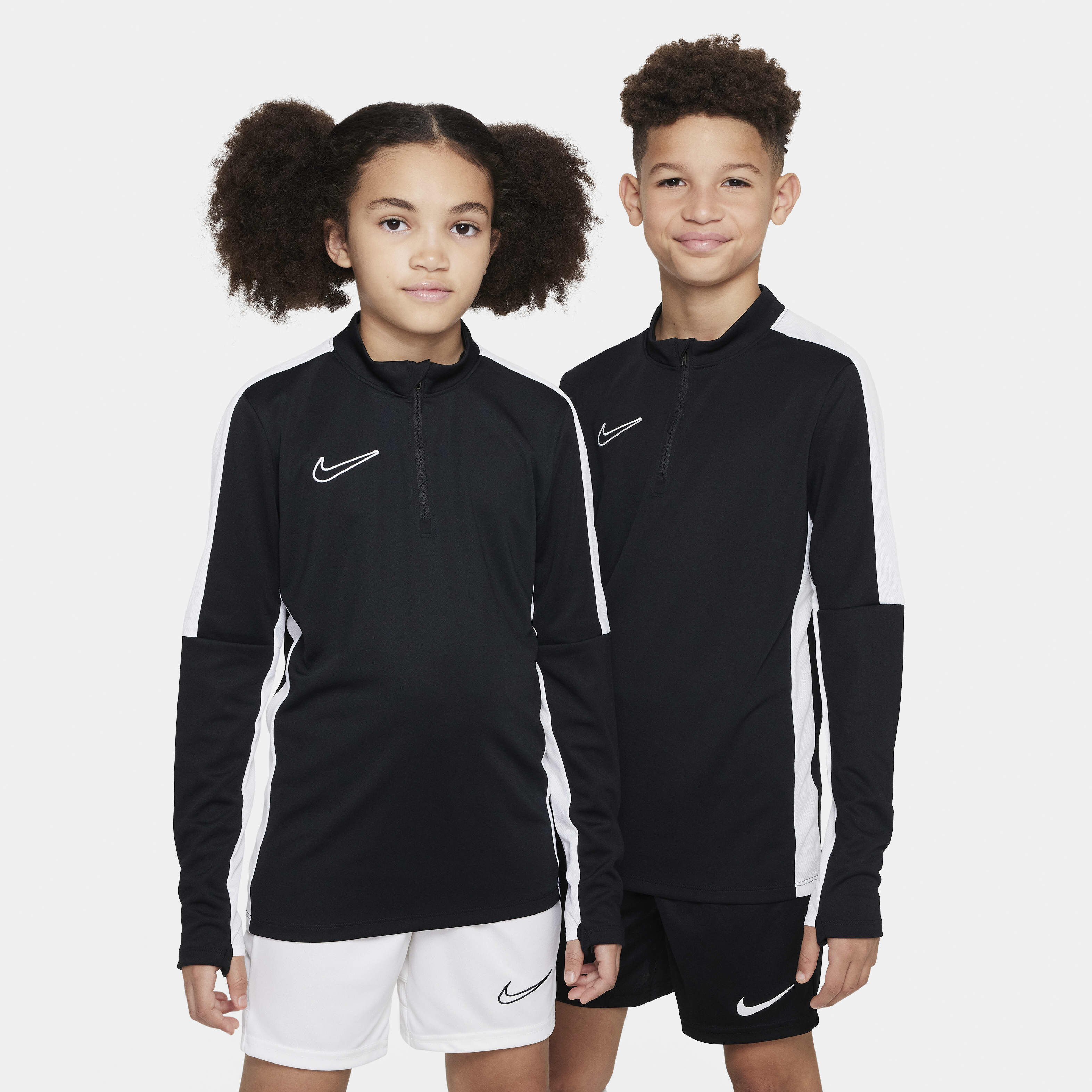 Kids nike top store