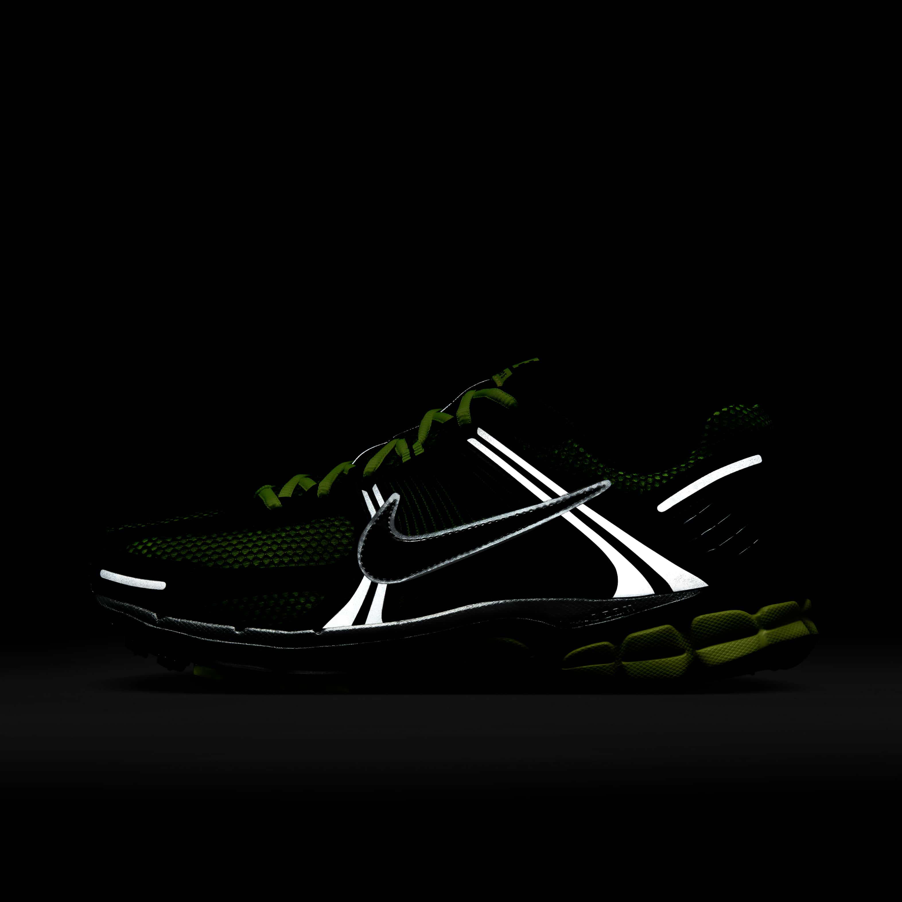 Nike Zoom Vomero 5 image number 10