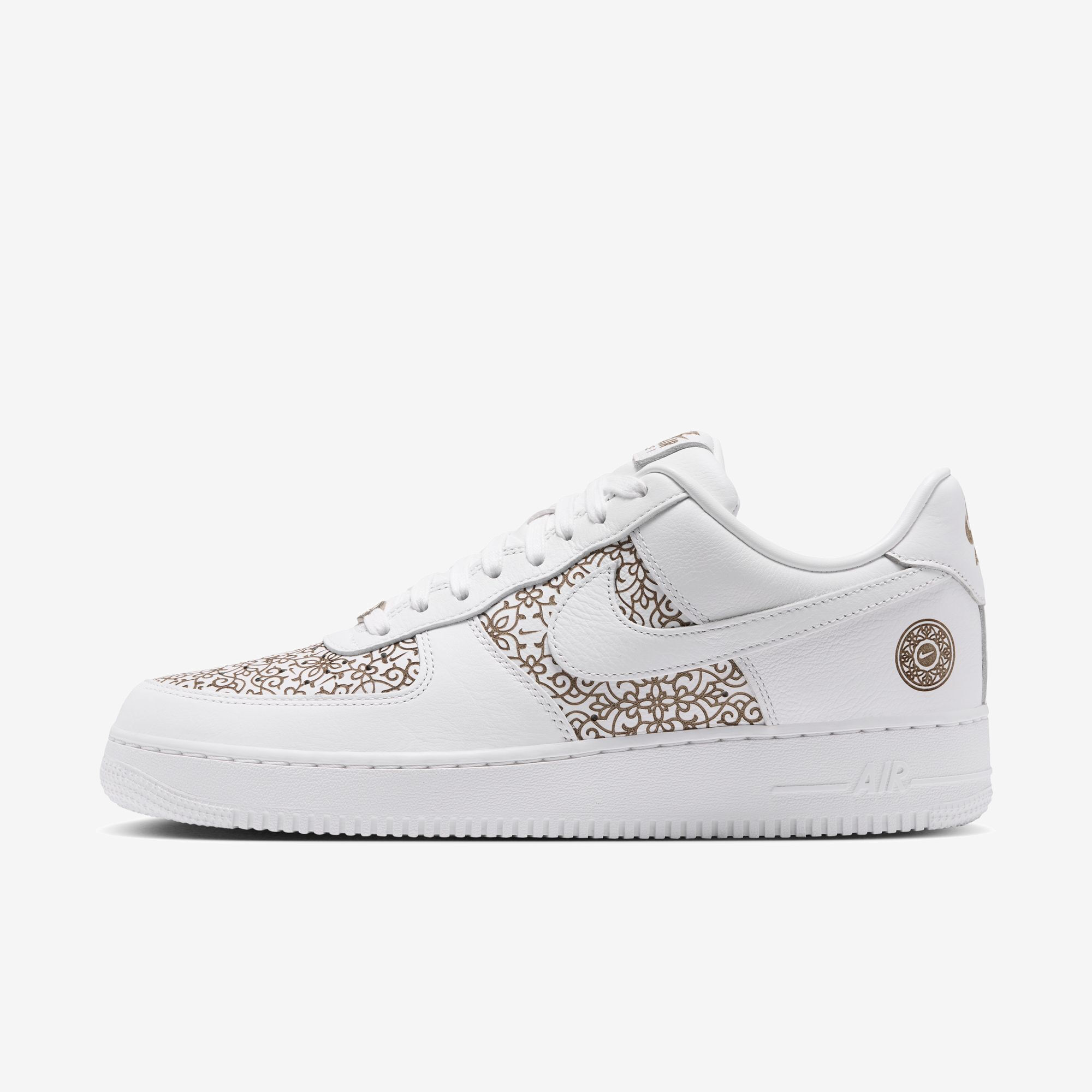 Nike Air Force 1 '07 LV8 image number 0