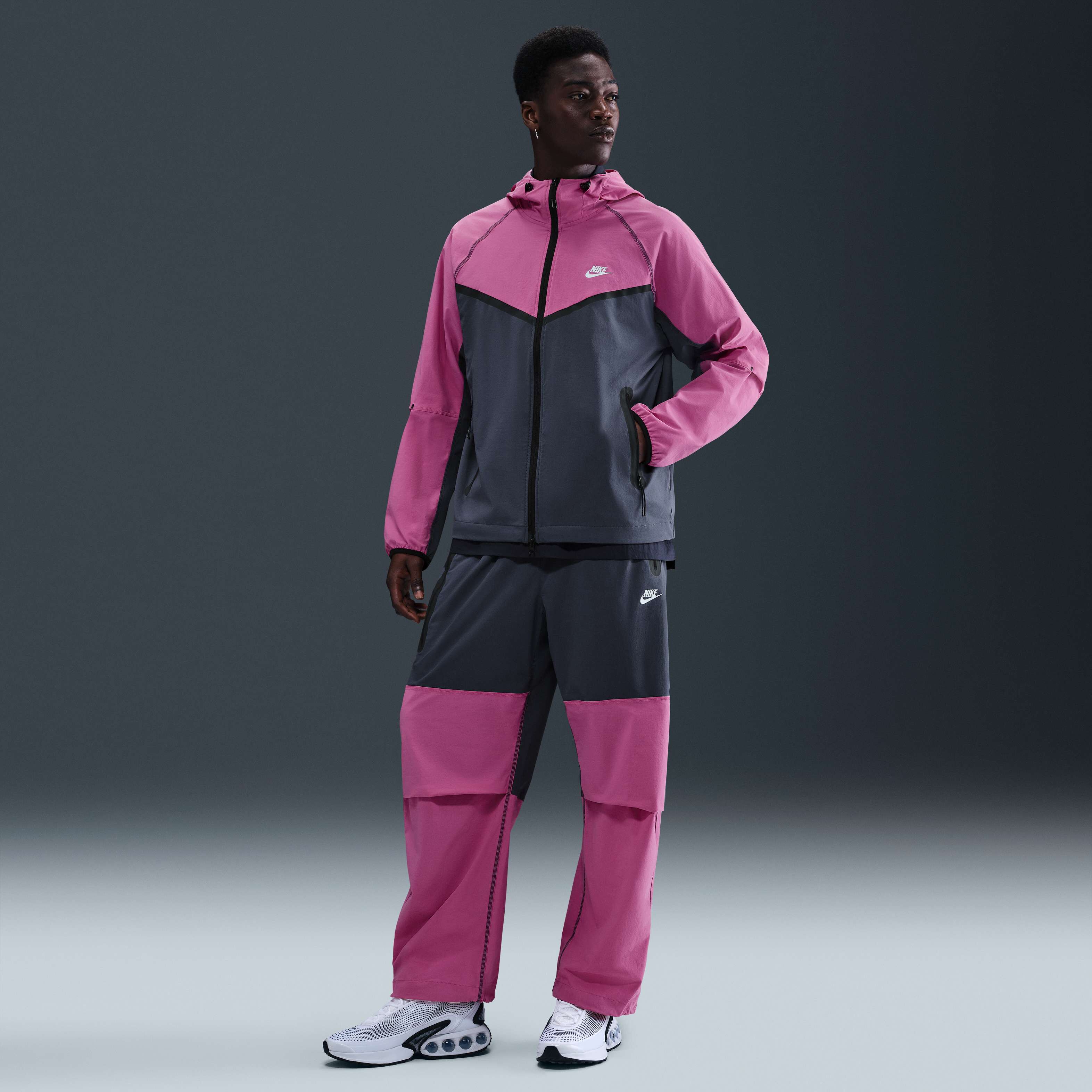 Nike Tech image number 3