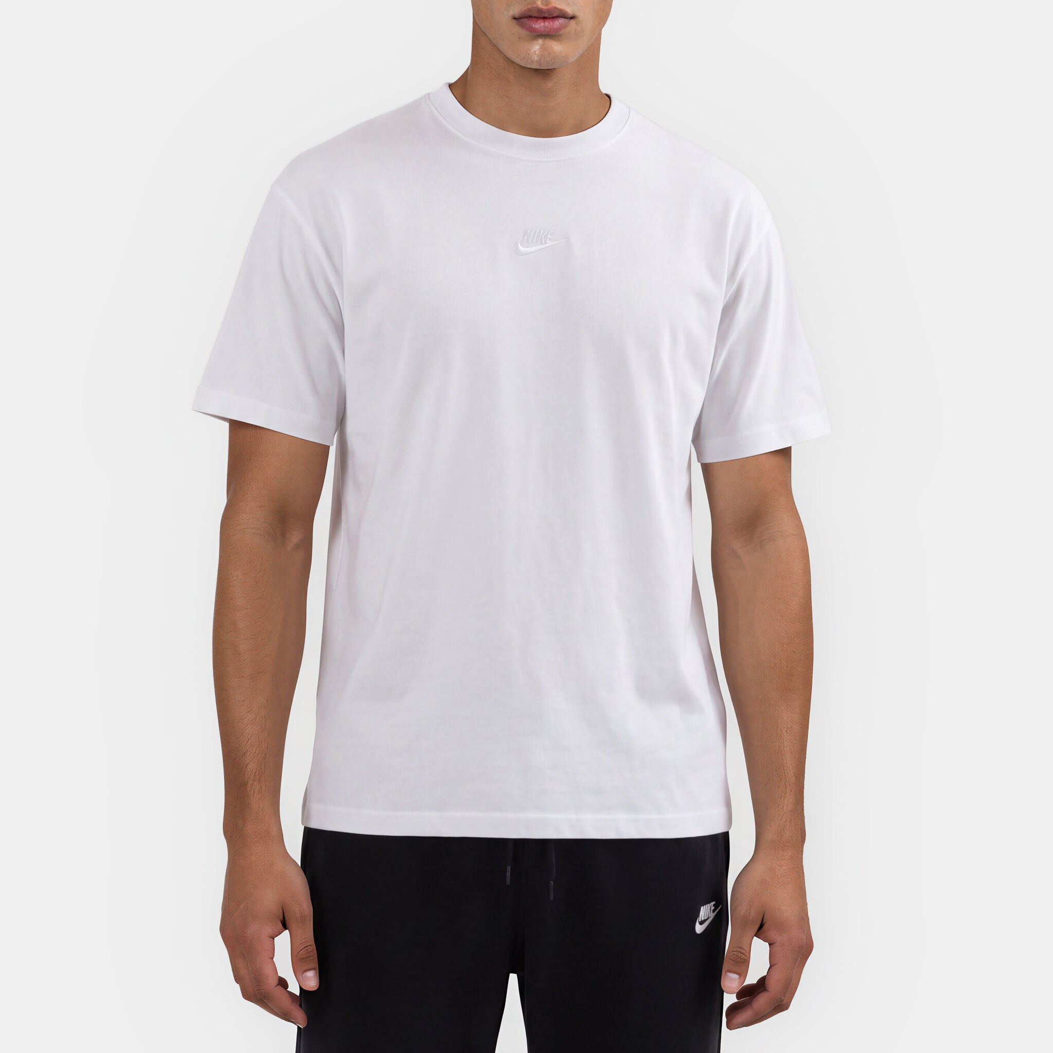 Nike City Tee - Dubai image number 3