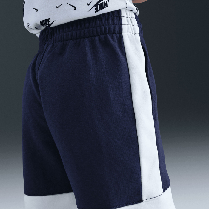 نايكي جيم داي اسنشيال image number 1 نايكي جيم داي اسنشيال image number 1