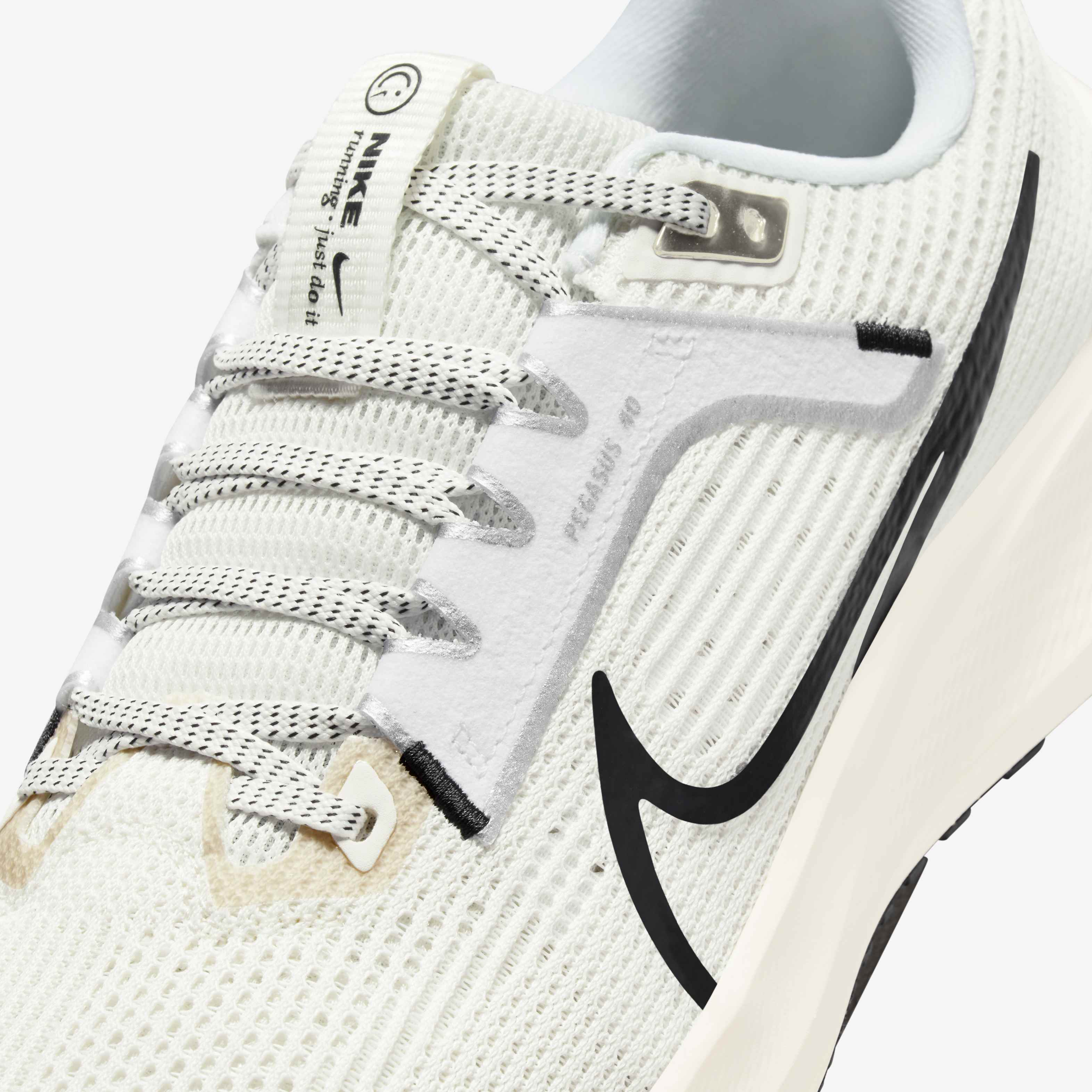 Nike Pegasus 40 image number 7