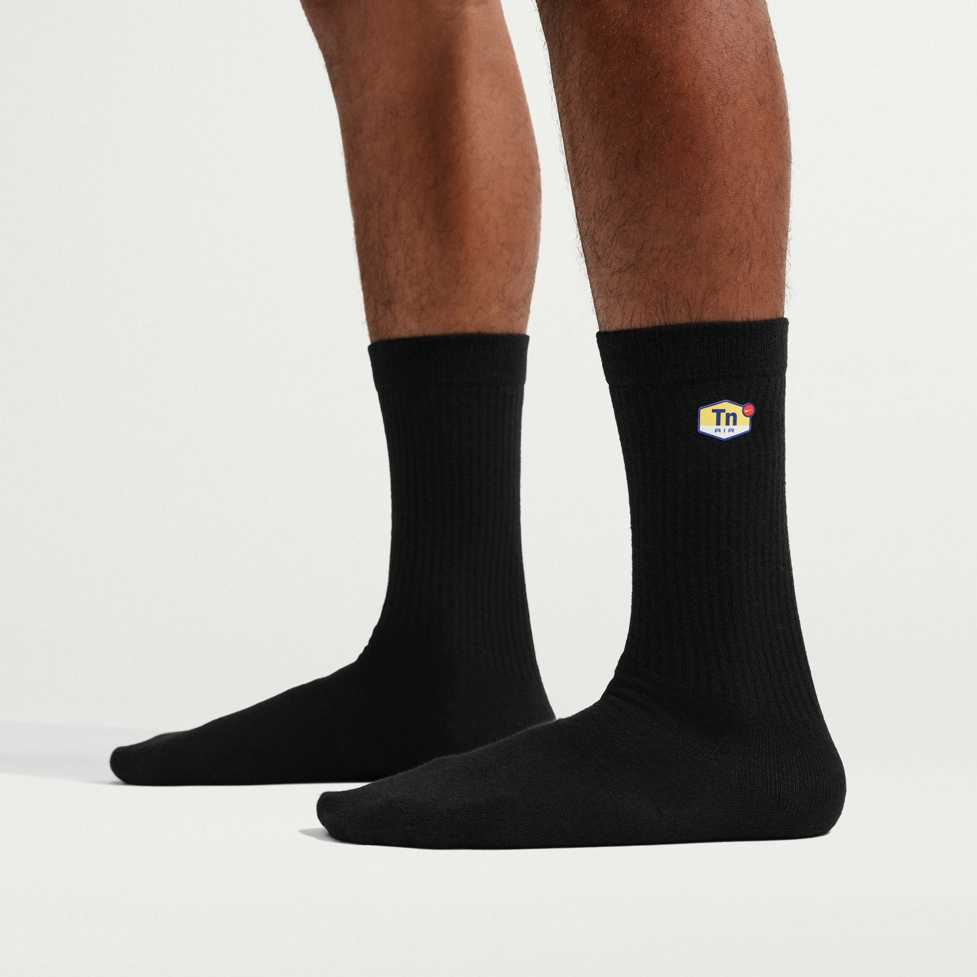 Nike Everyday Essentials image number 0