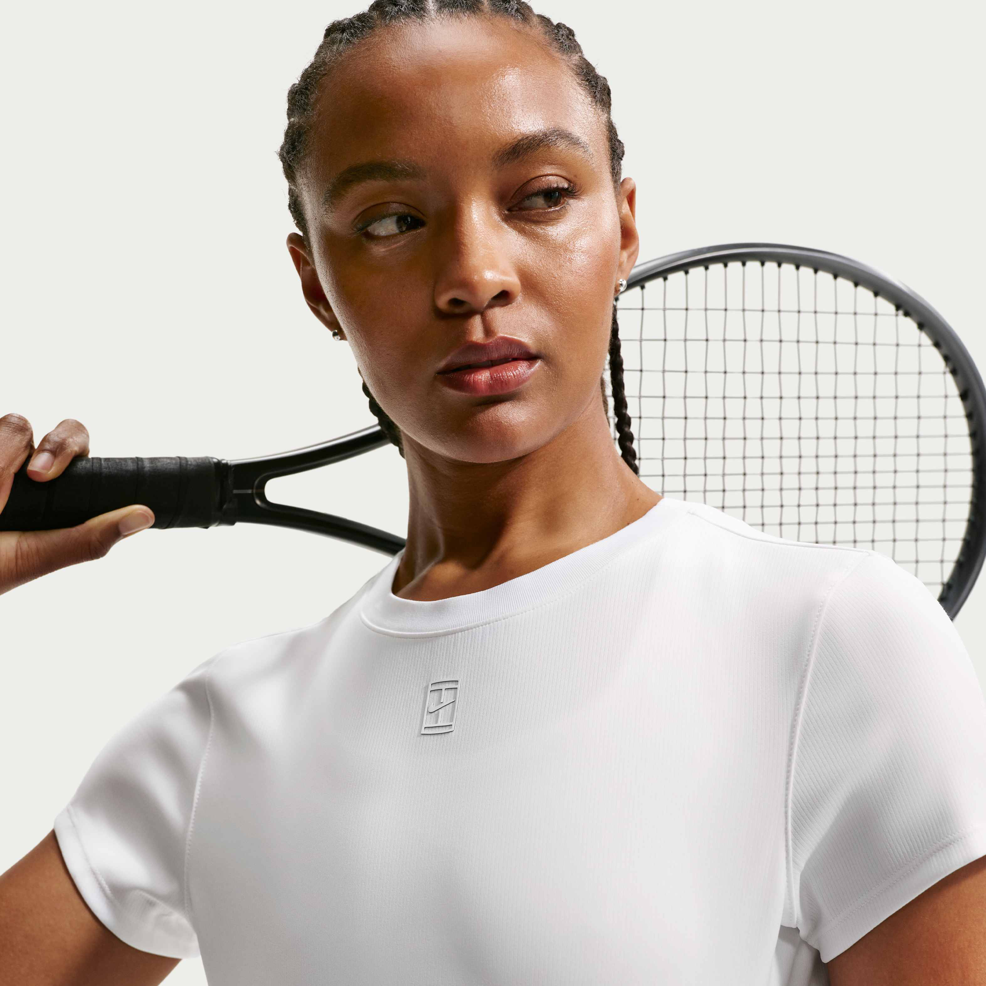 NikeCourt Advantage image number 2