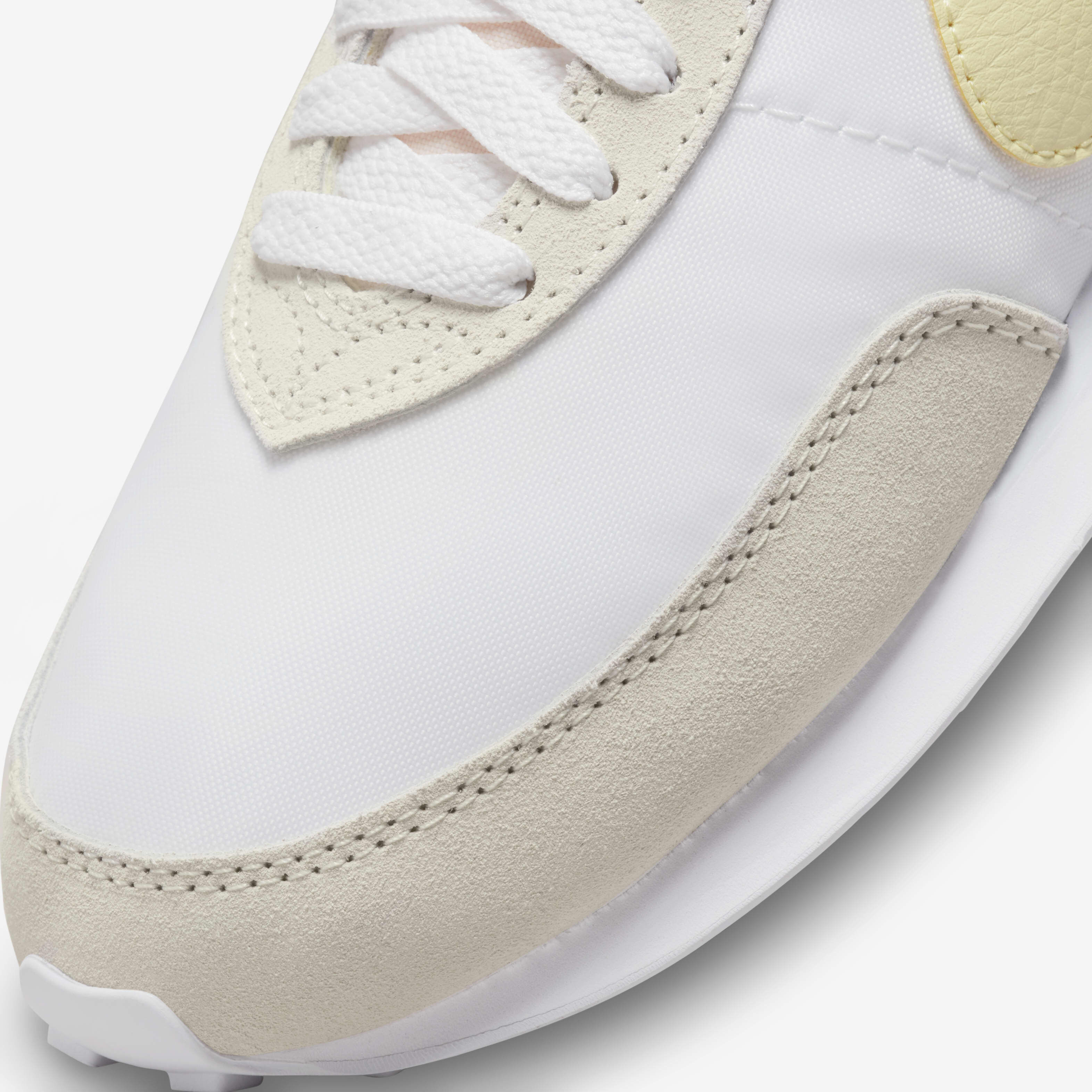 Nike waffle trainer kw hotsell