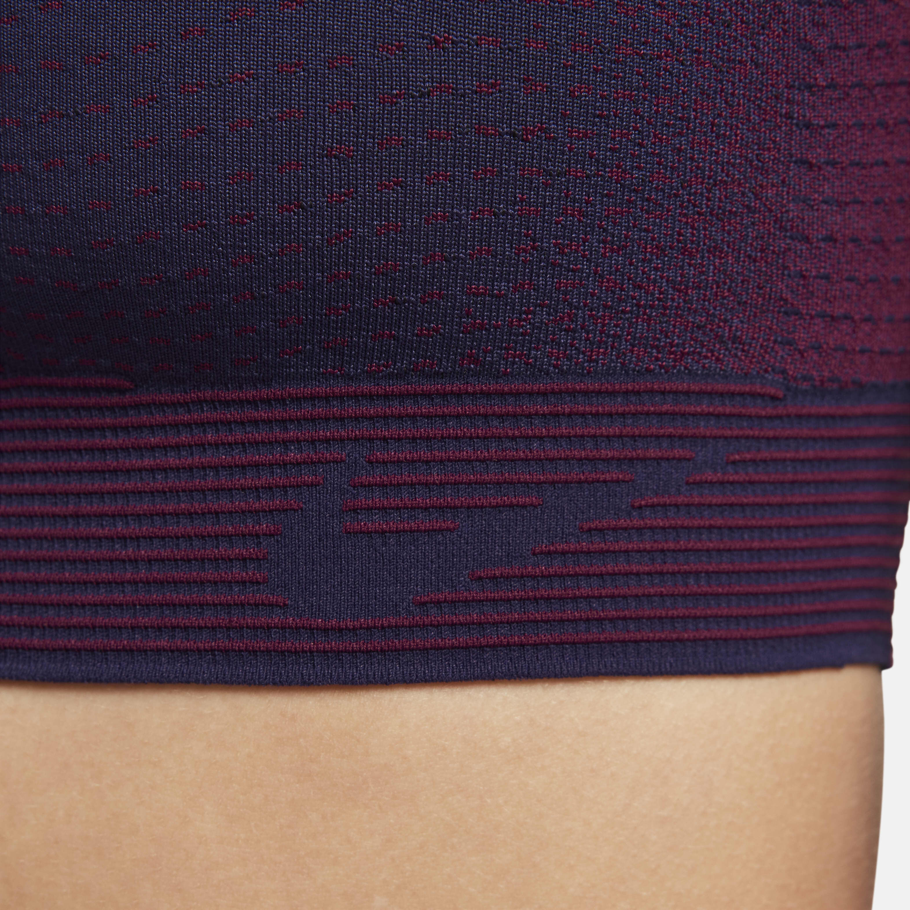 Nike Swoosh Flyknit image number 5