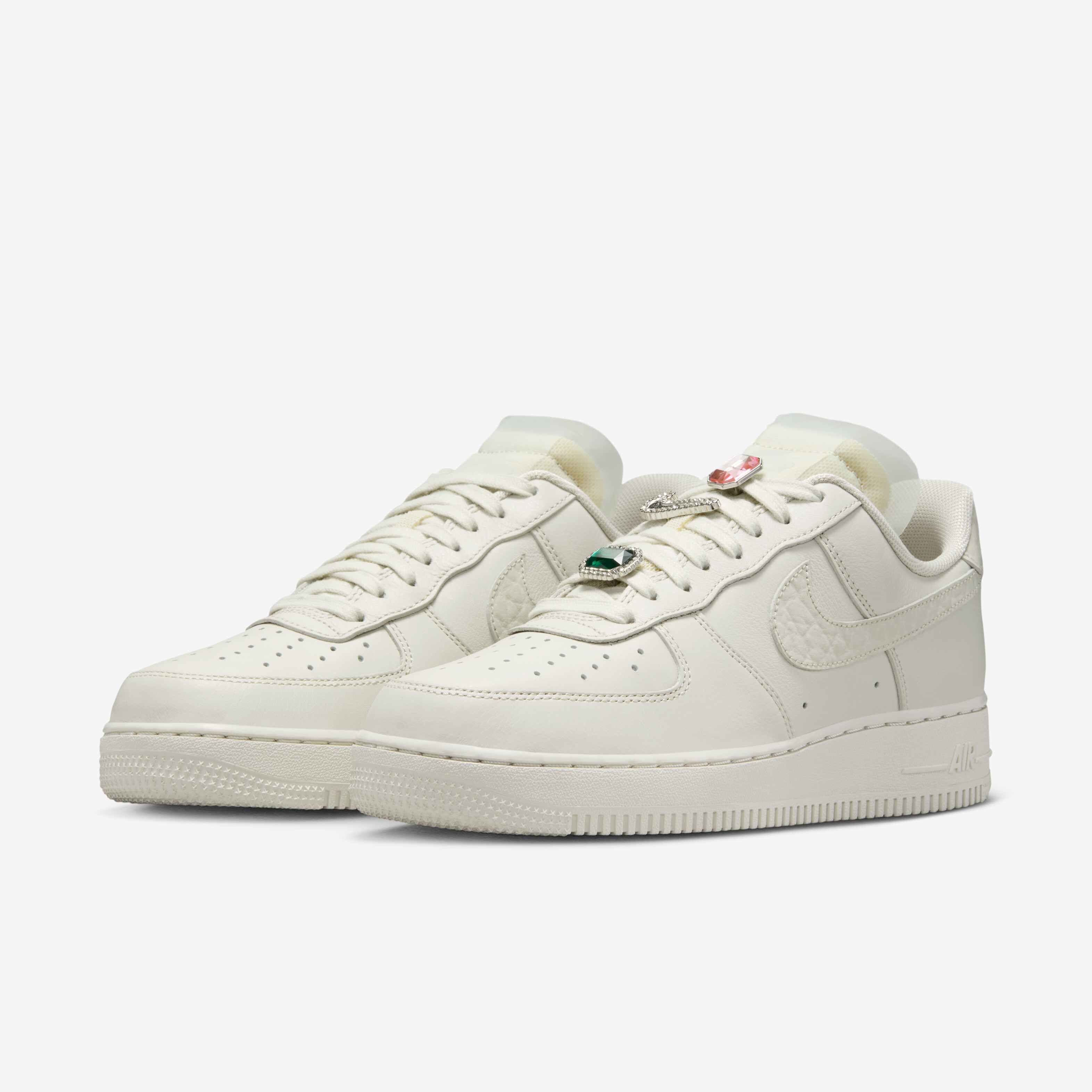 Nike Air Force 1 Low Premium image number 4