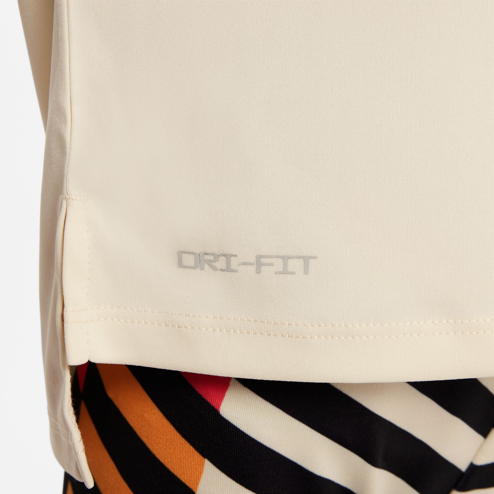 Nike Long Sleeve Tee and Printed Leggings Set image number 2