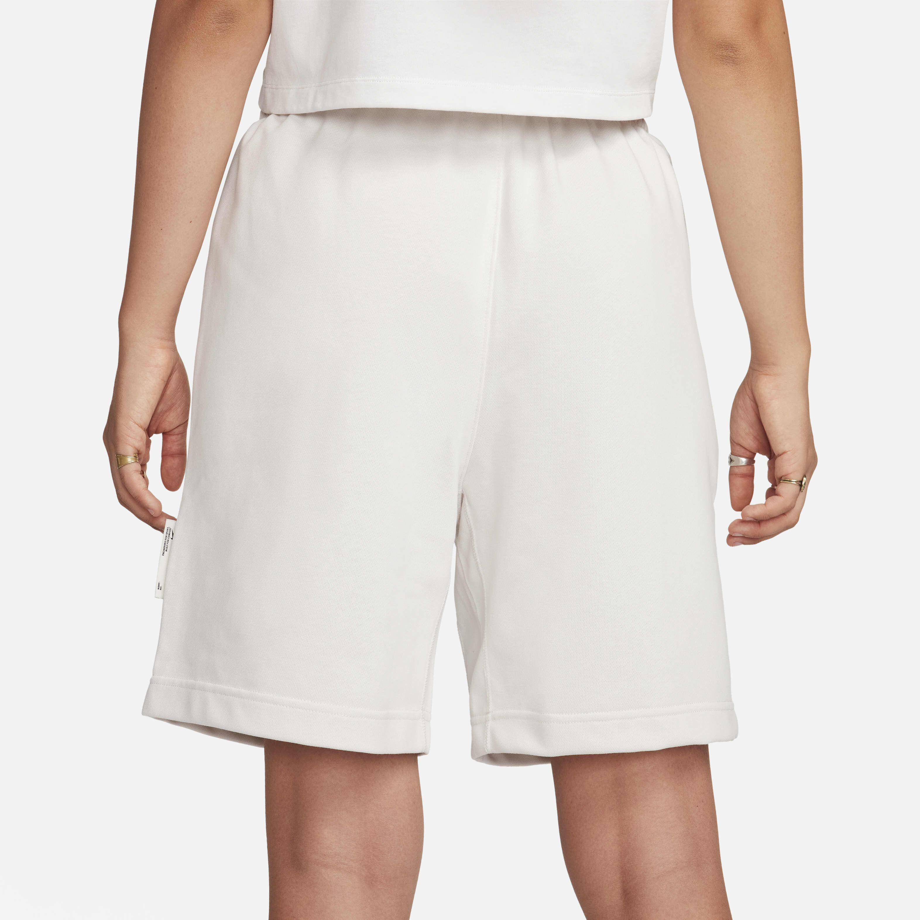 نايكي ستاندرد اشيو image number 3