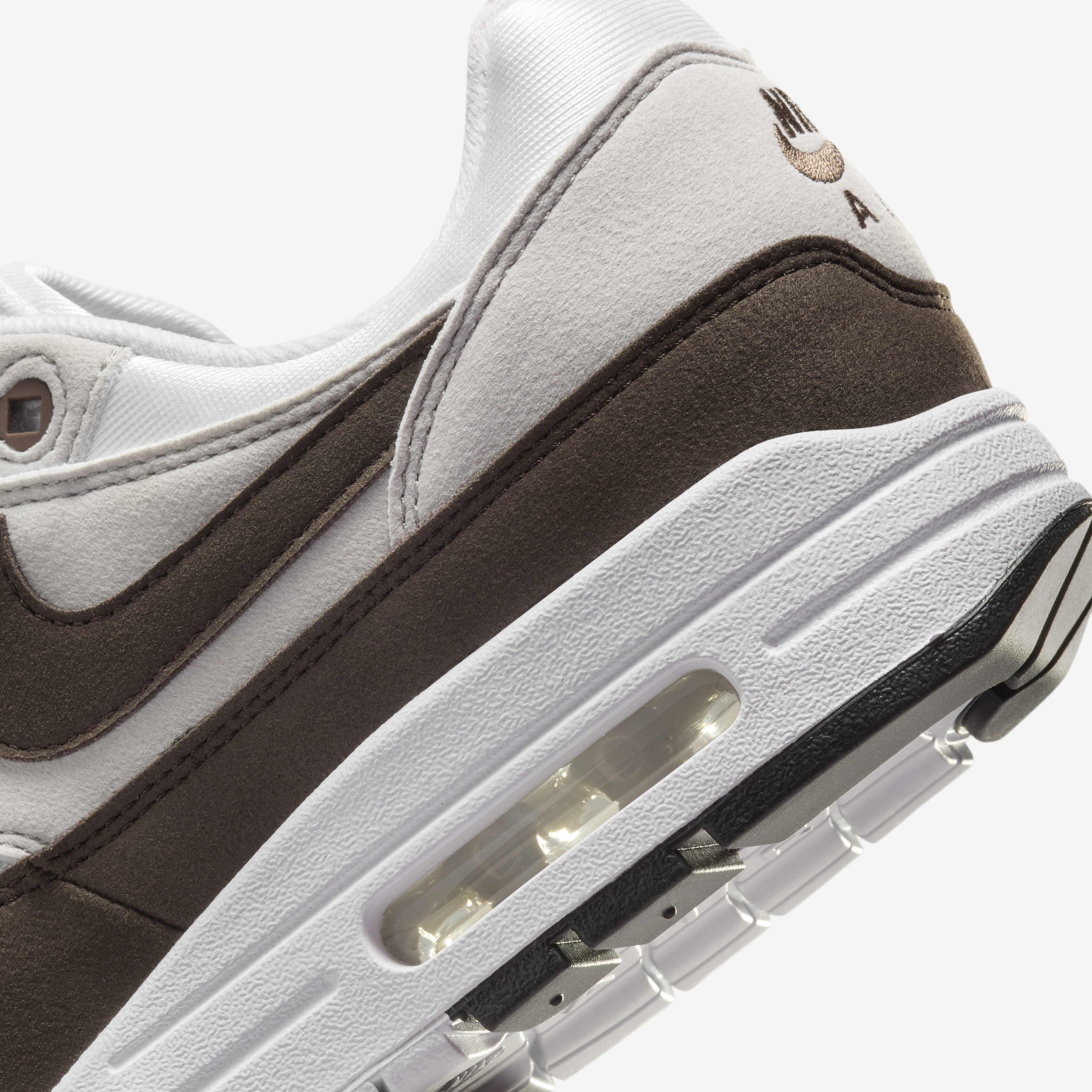 اير ماكس 1 image number 8