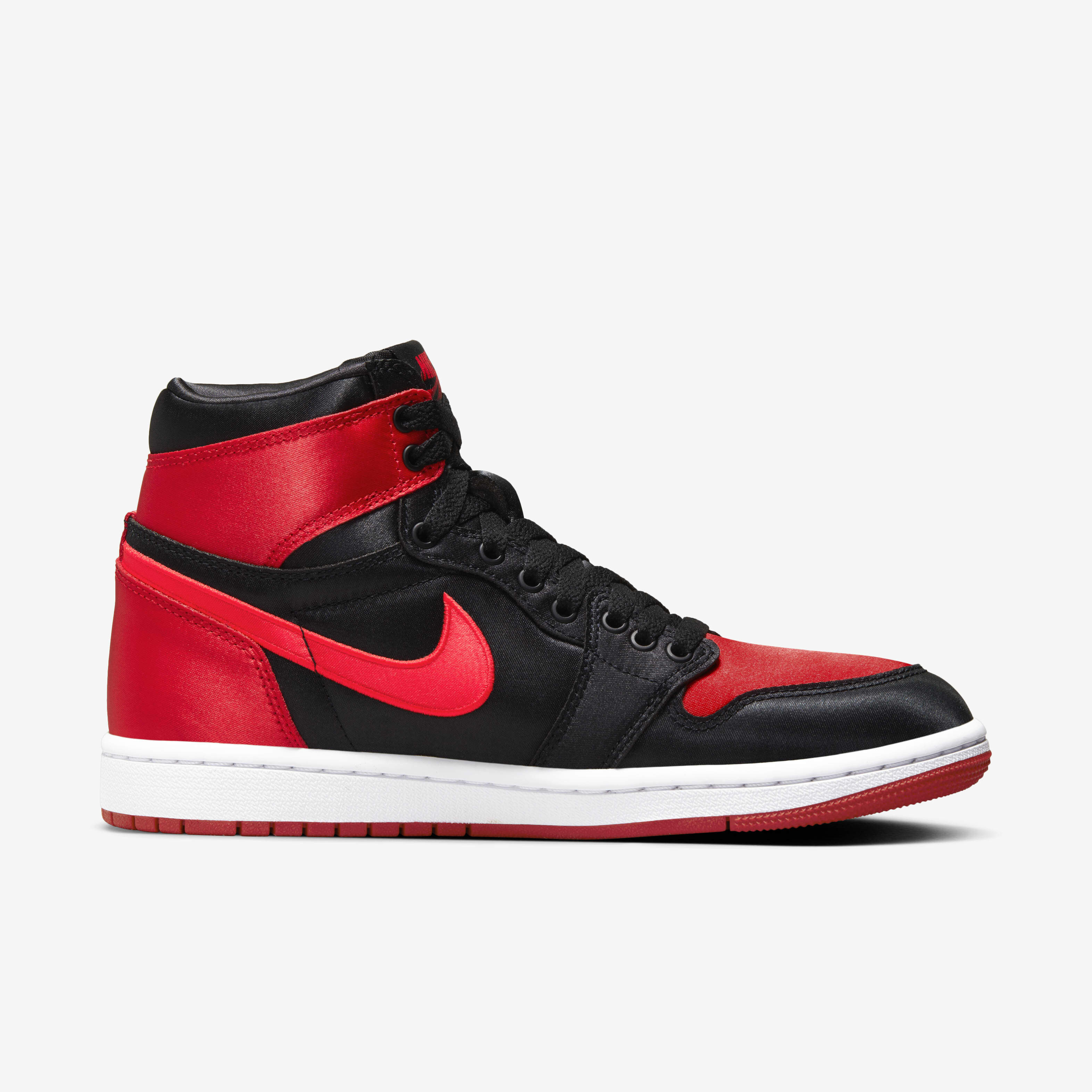 Air Jordan 1 High OG 'Satin Bred' image number 2