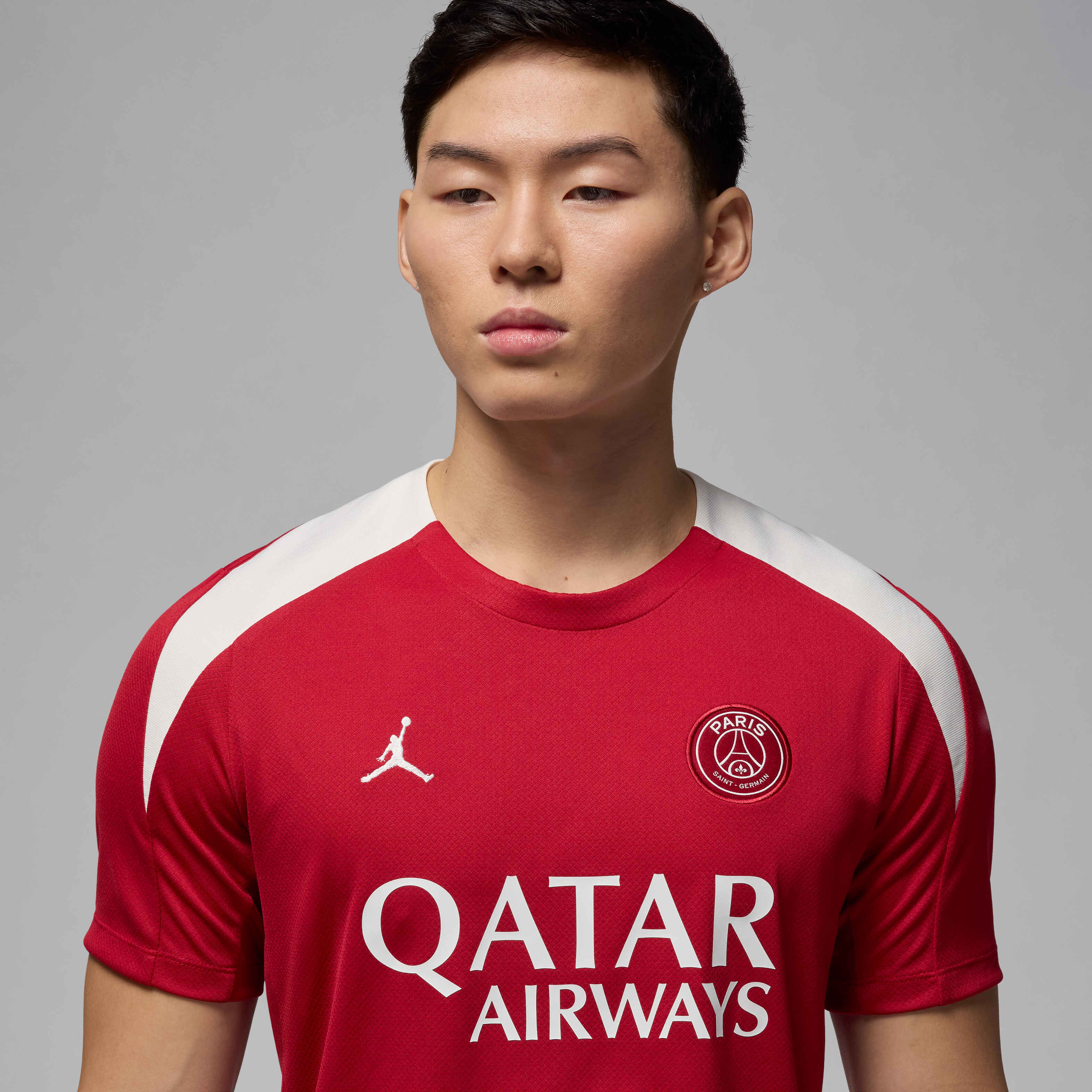 باريس سان جيرمان سترايك البديل image number 2