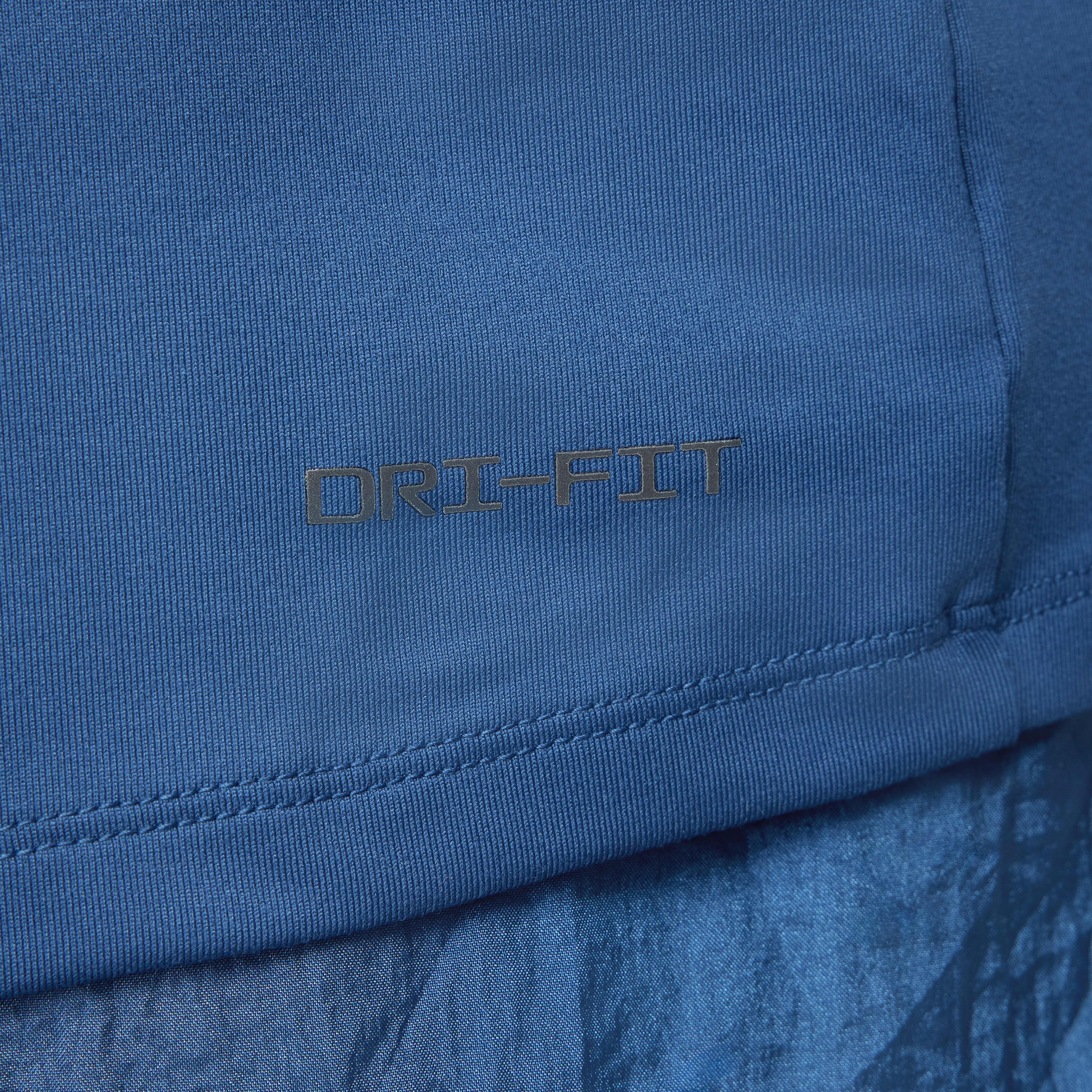 Nike Running Division image number 6