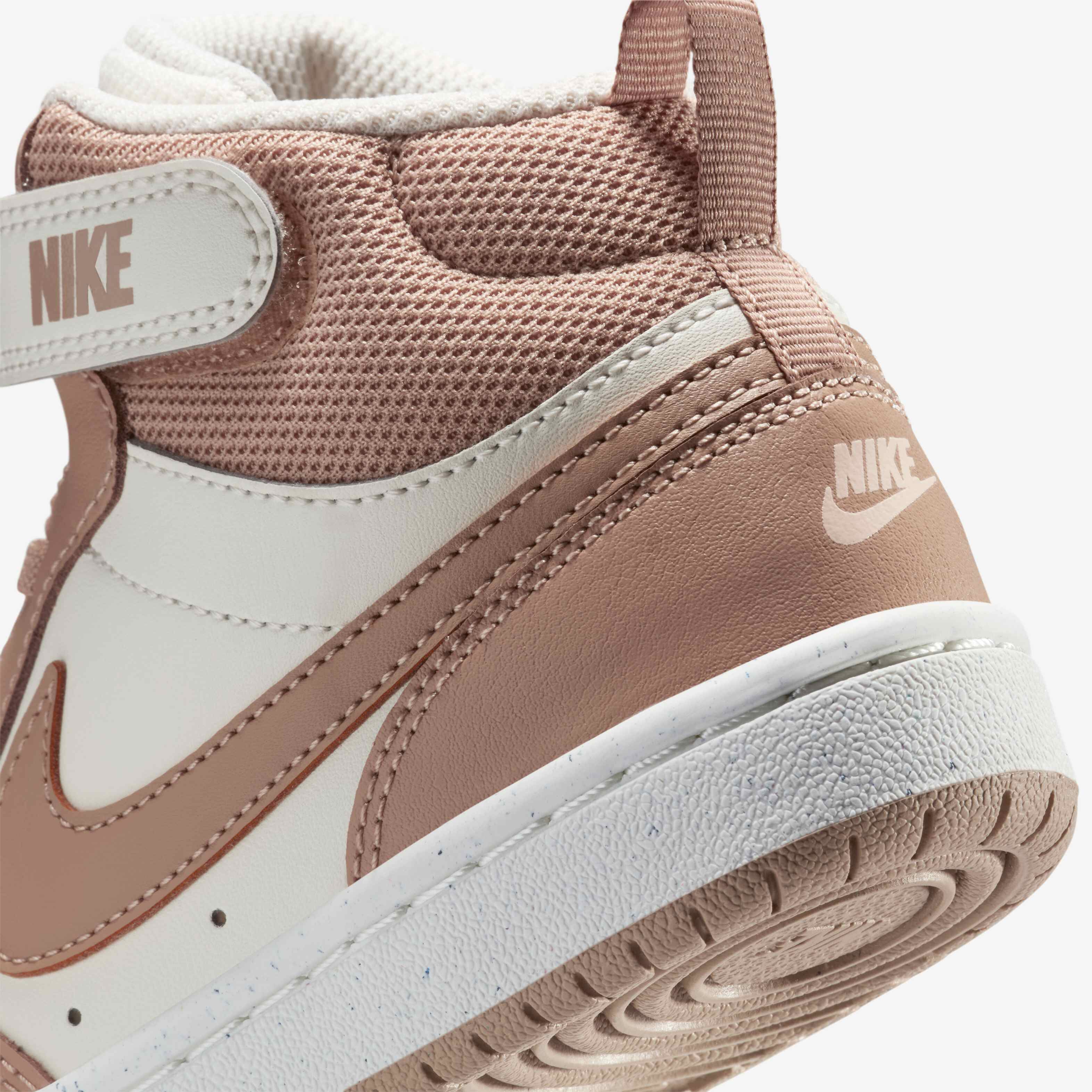 نايكي كورت بورو ميد 2 image number 7