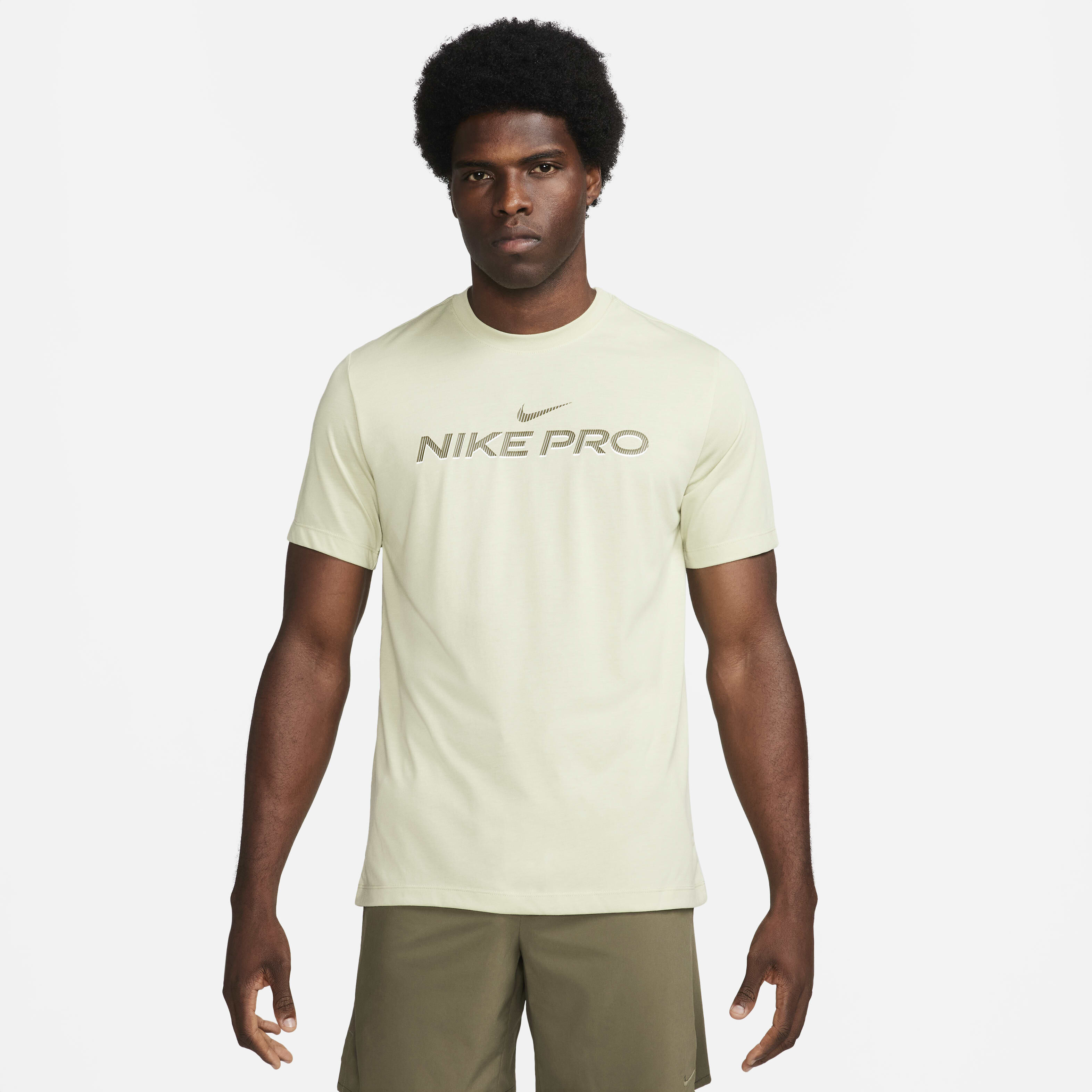 Nike skin fit t shirt clearance