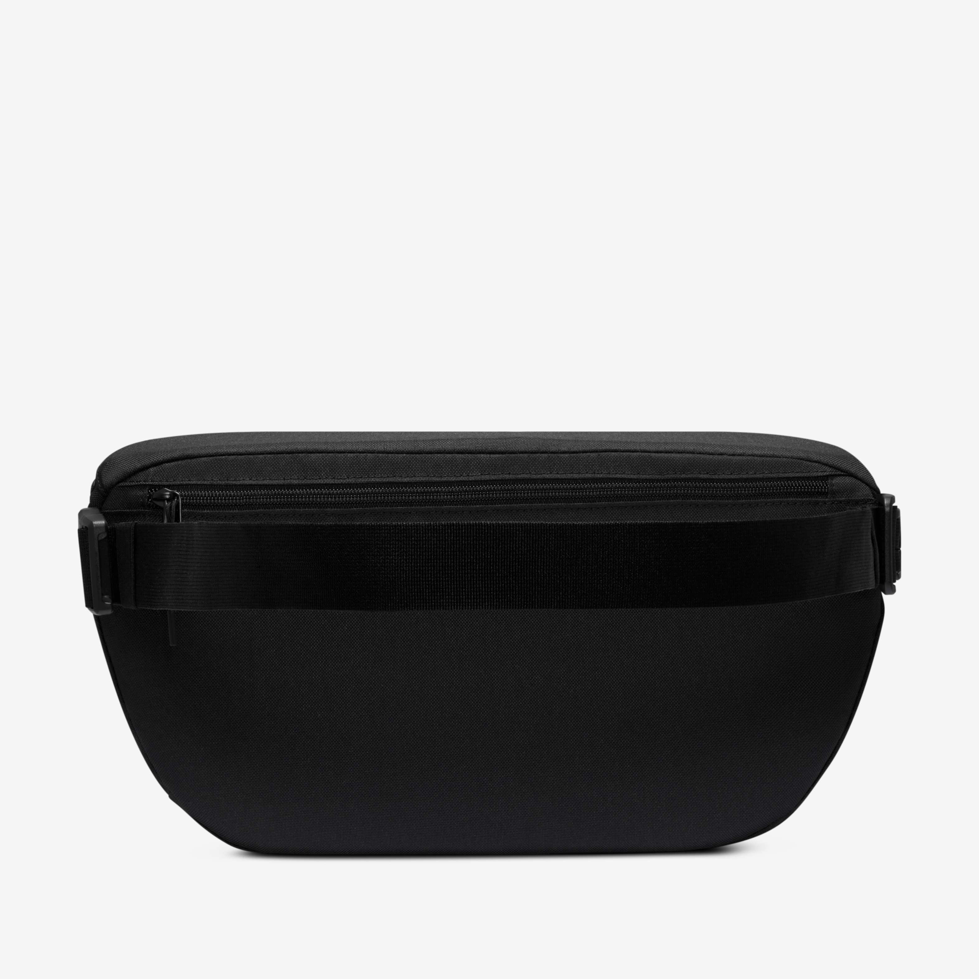 Nike Heritage image number 2