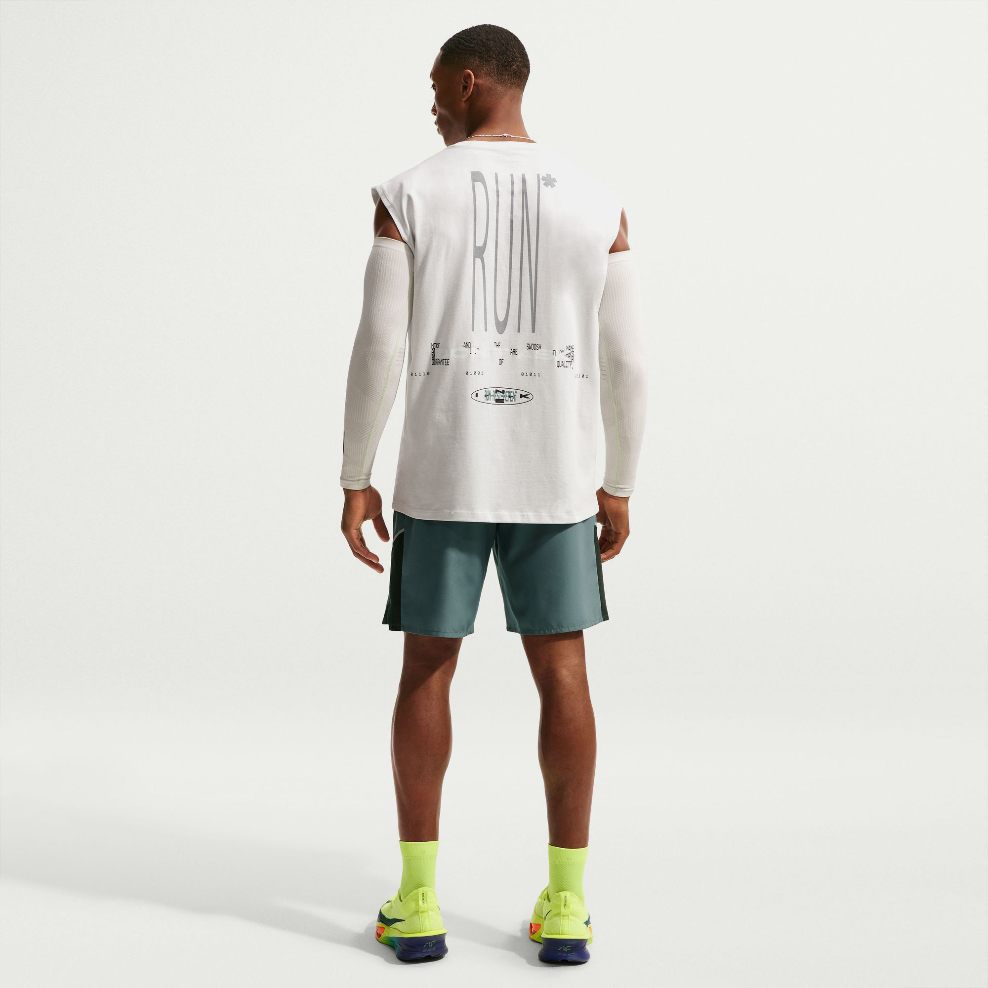Nike Miler image number 1