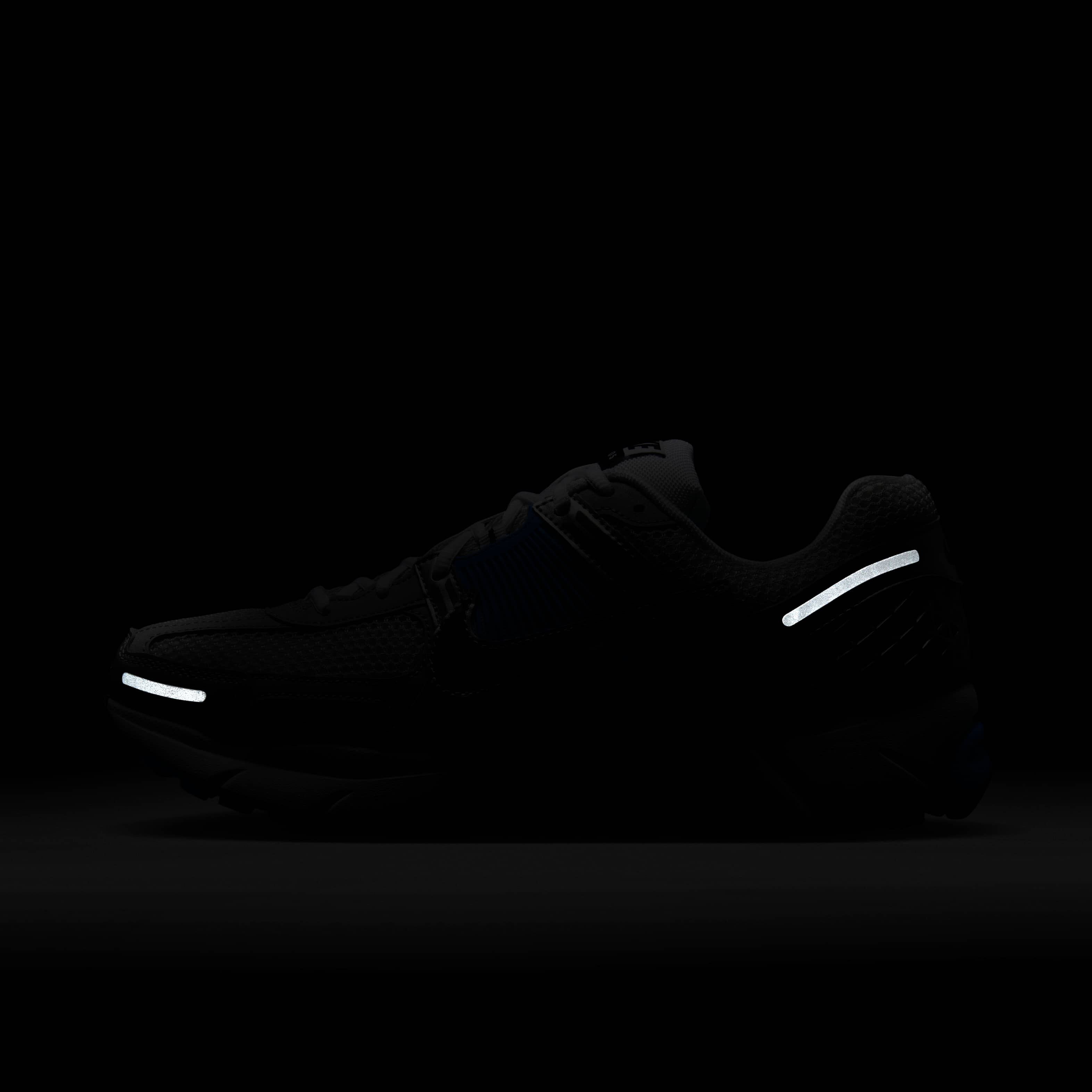 Nike Zoom Vomero 5 image number 11