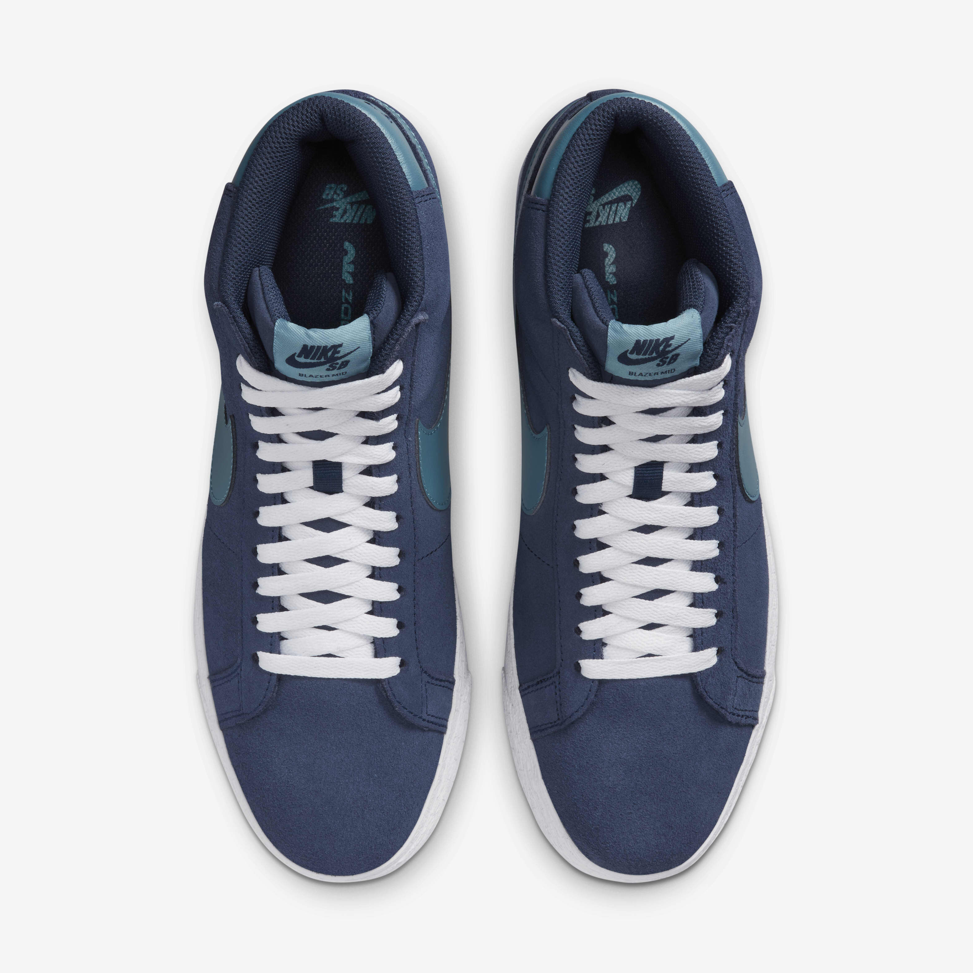 NIKE SB ZOOM BLAZER MID NAVY/WHITE-NAVY-GUM LIGHT BROWN