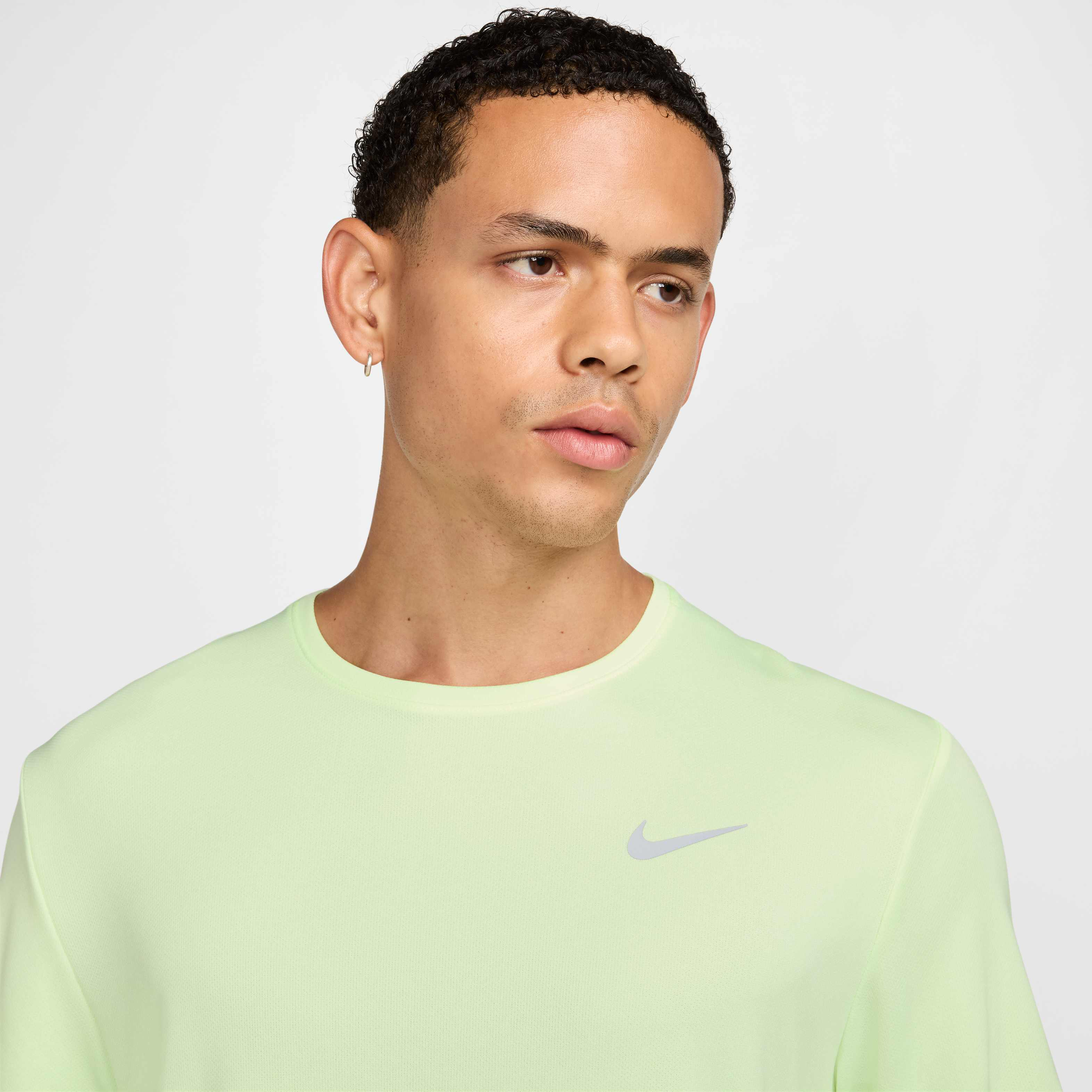 Nike Miler image number 2