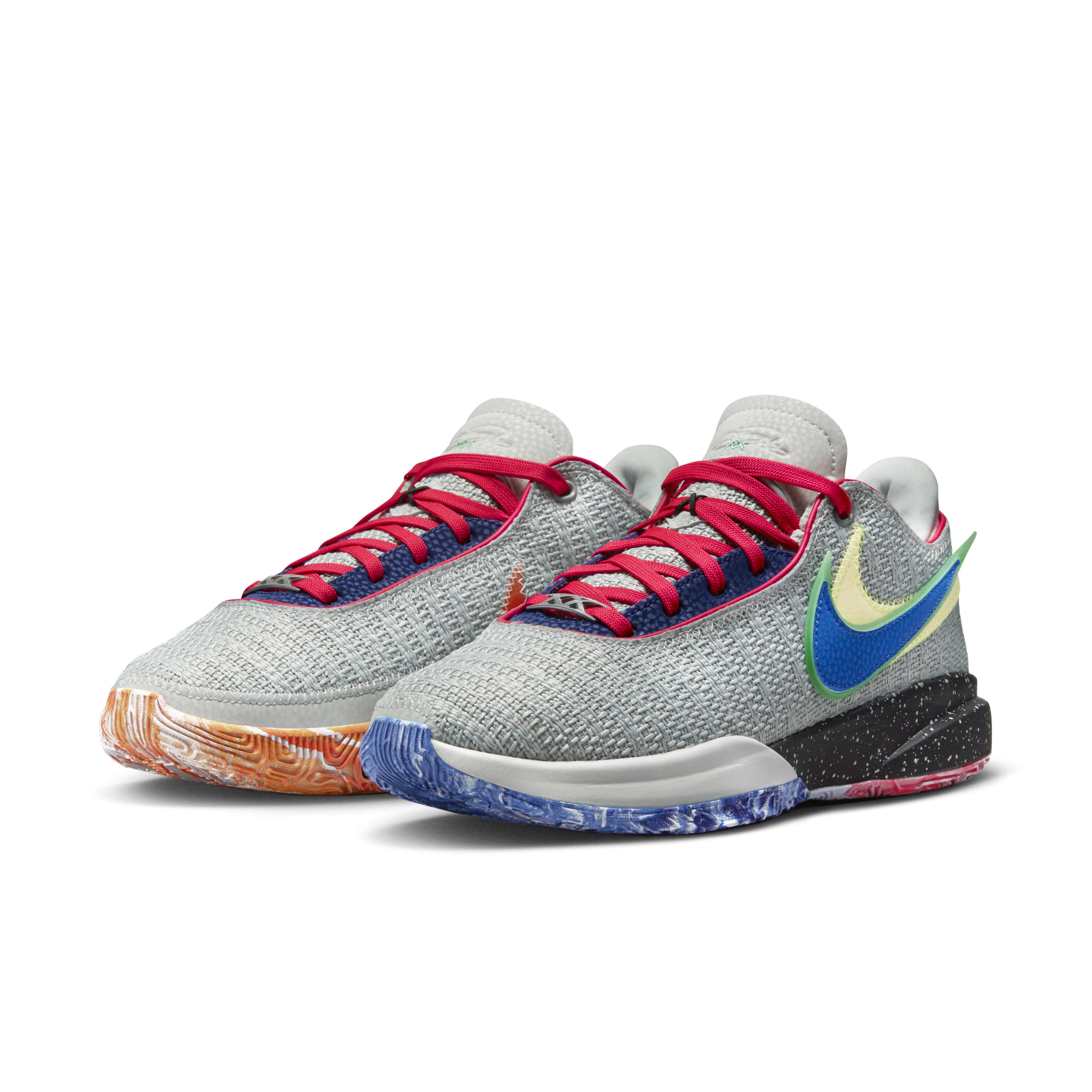 ليبرون XX image number 4