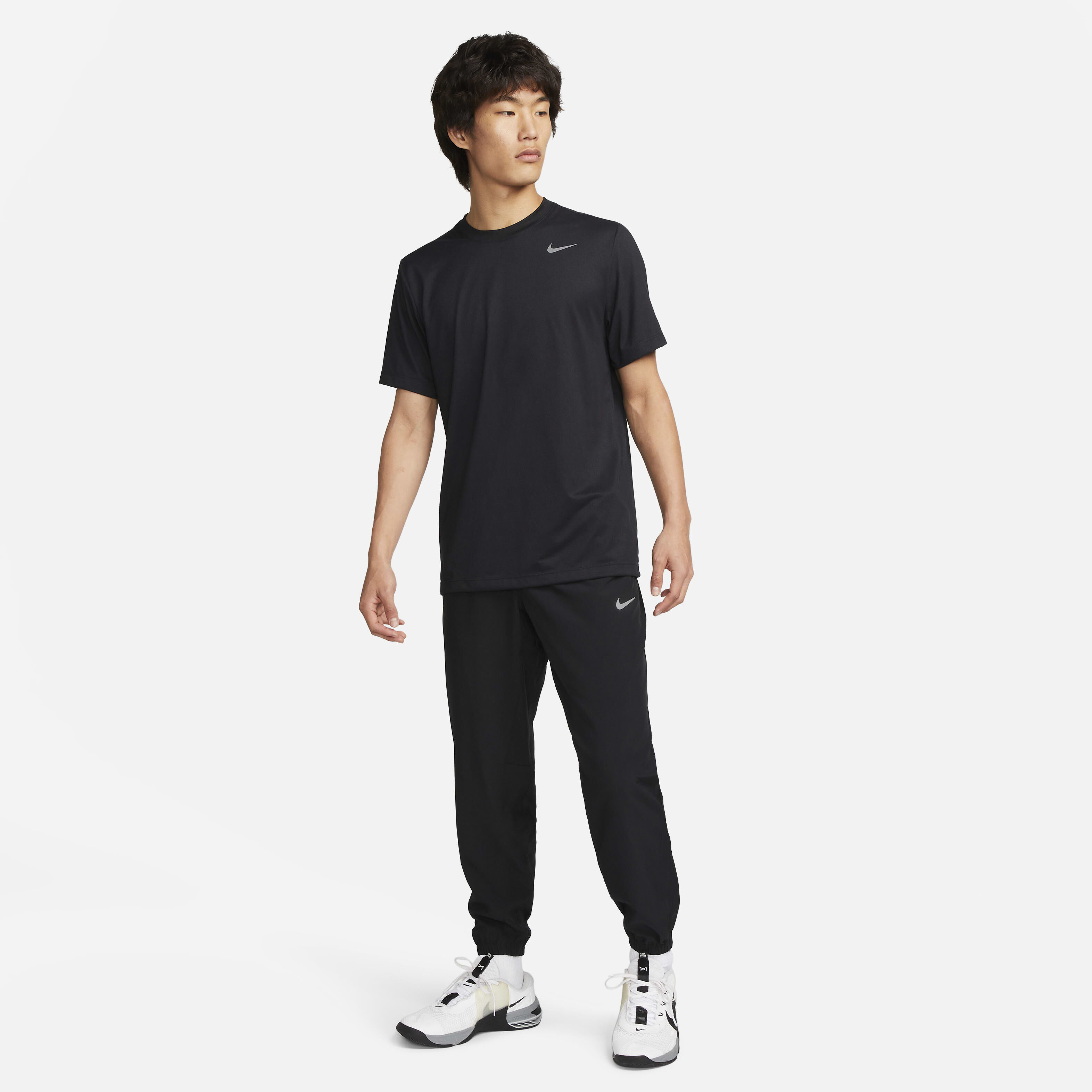 Buy Nike Form Men's Dri-FIT Tapered Versatile Trousers