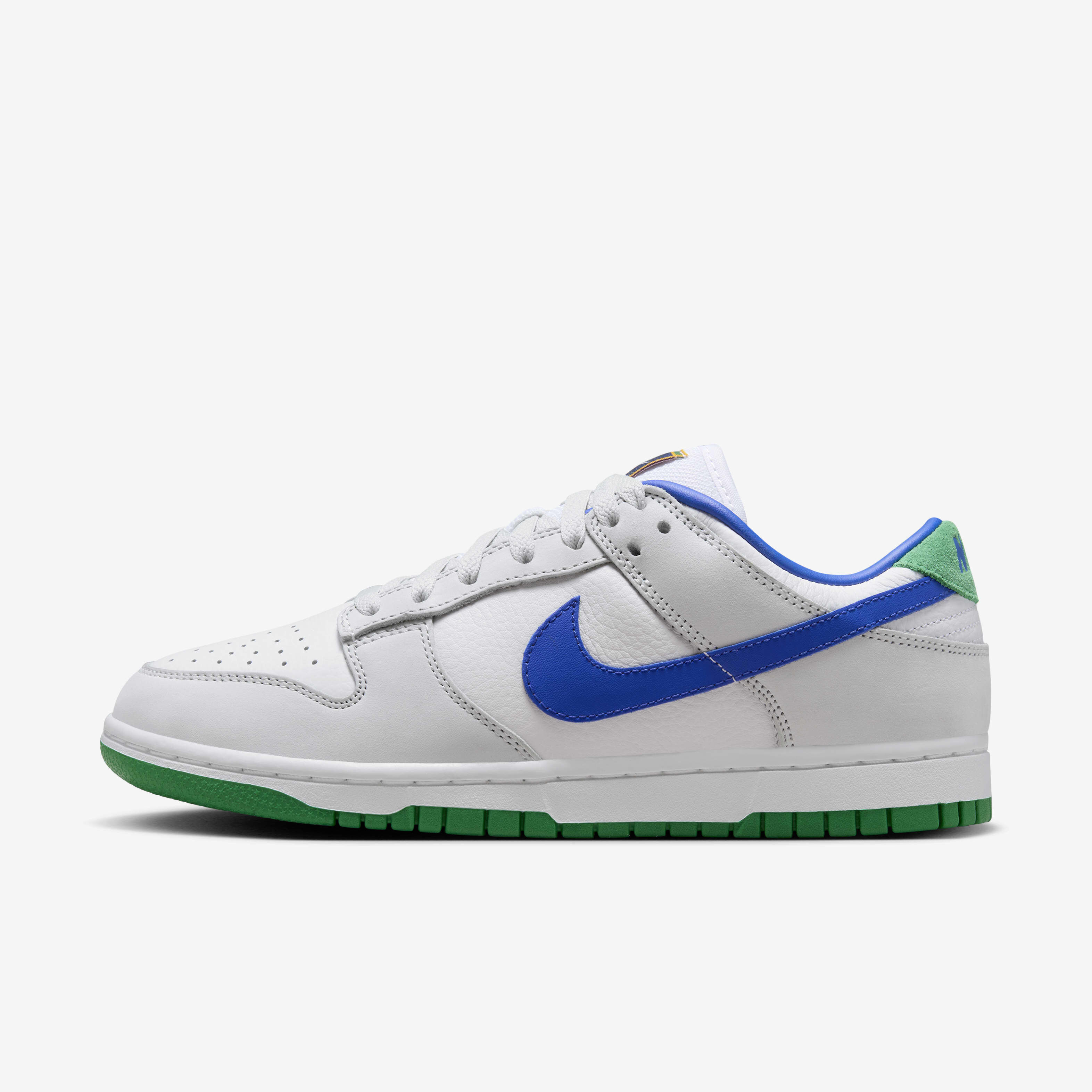 White nike shoes with blue swoosh cheap