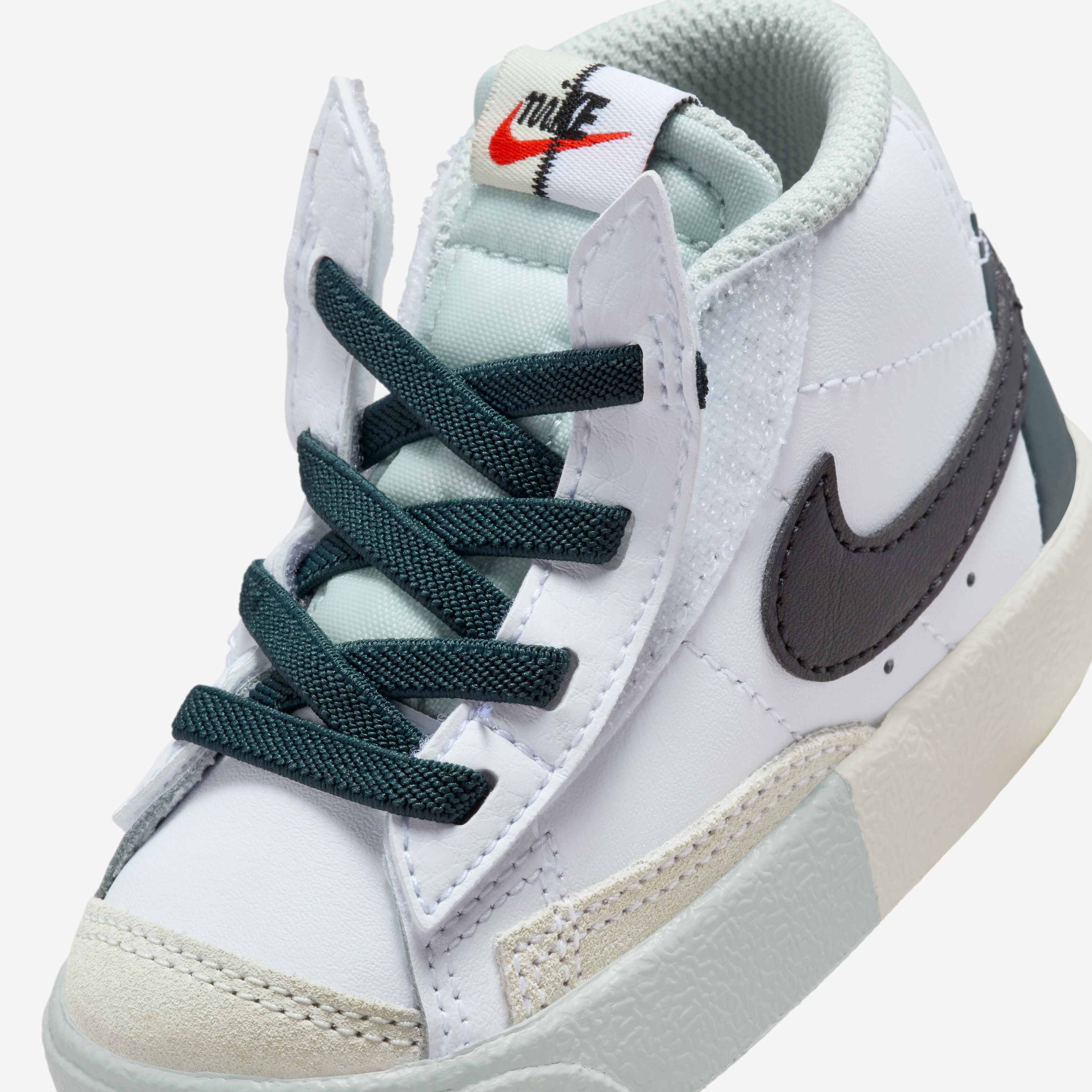Nike Blazer Mid '77 SE image number 7