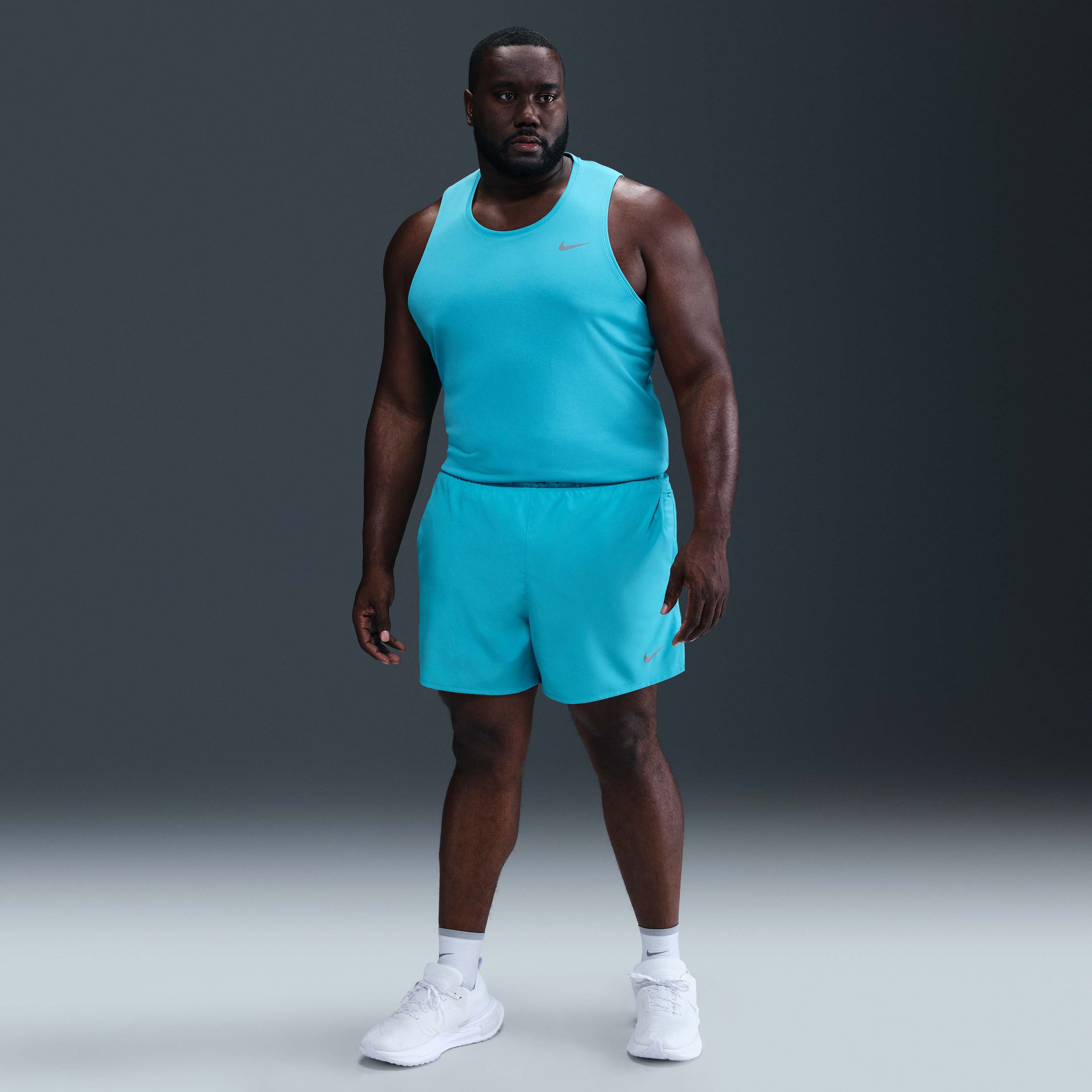 نايكي تشالنجر image number 10