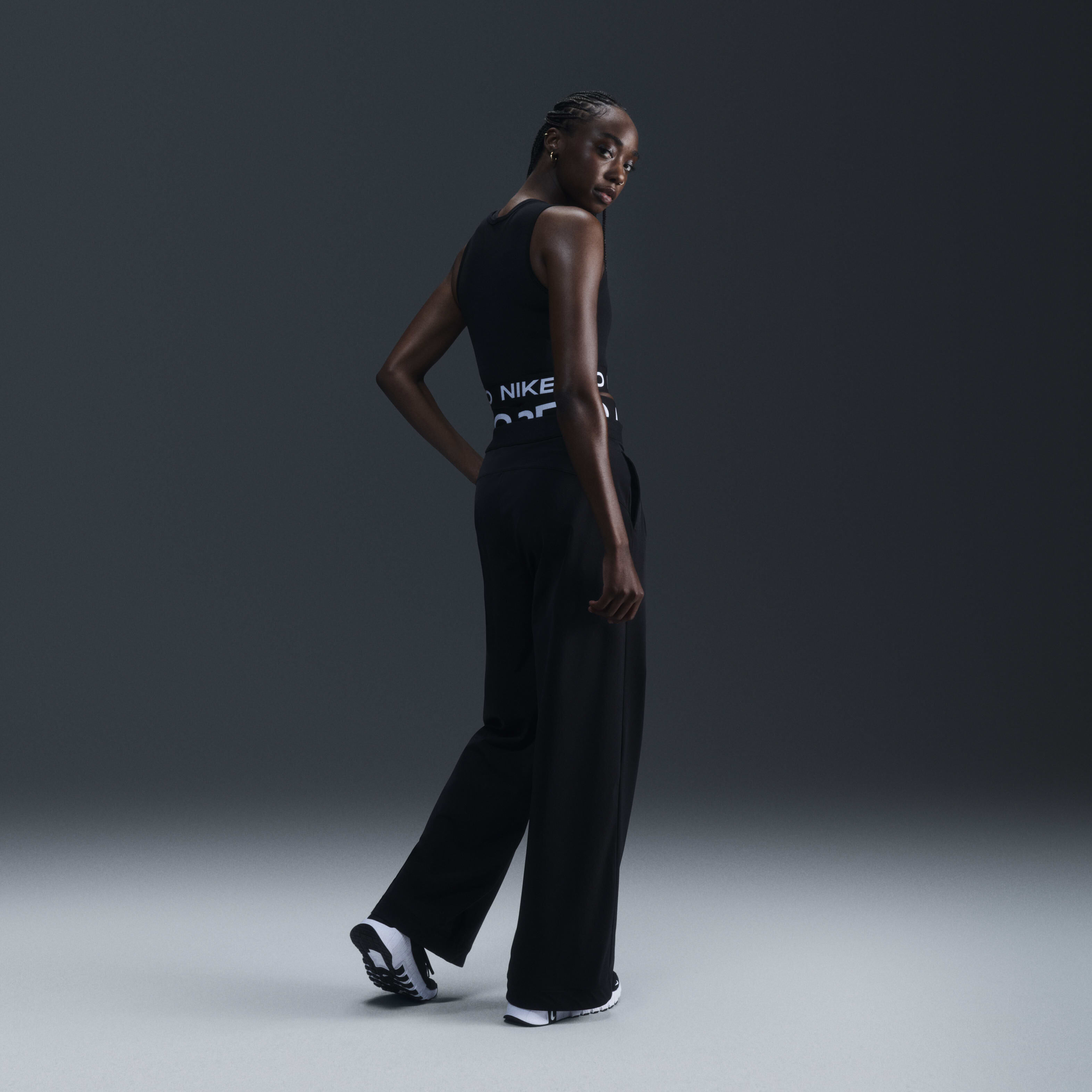 نايكي برو image number 3