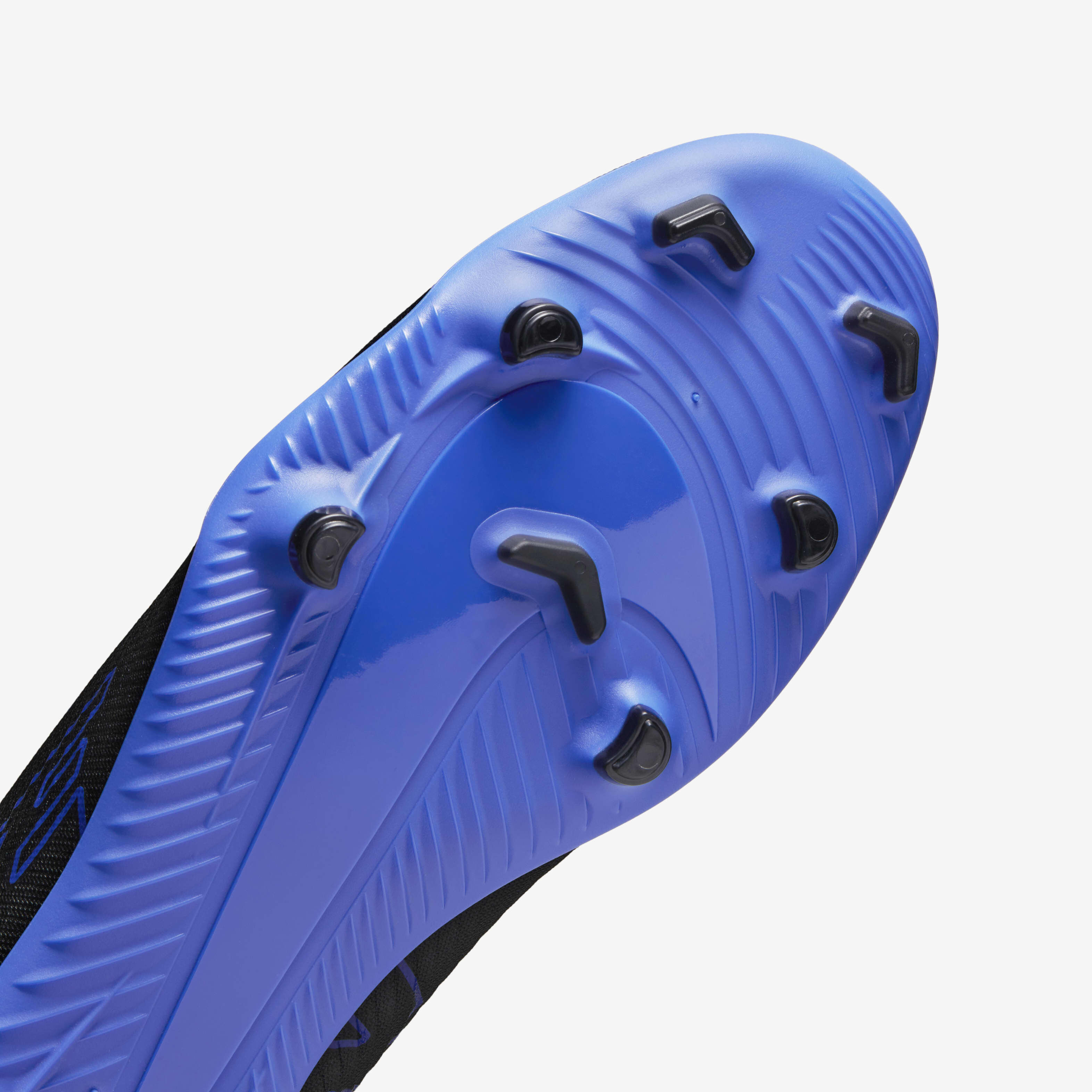 Nike Mercurial Vapor 15 Club image number 6