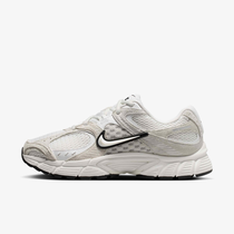 Nike V5 RNR Suede