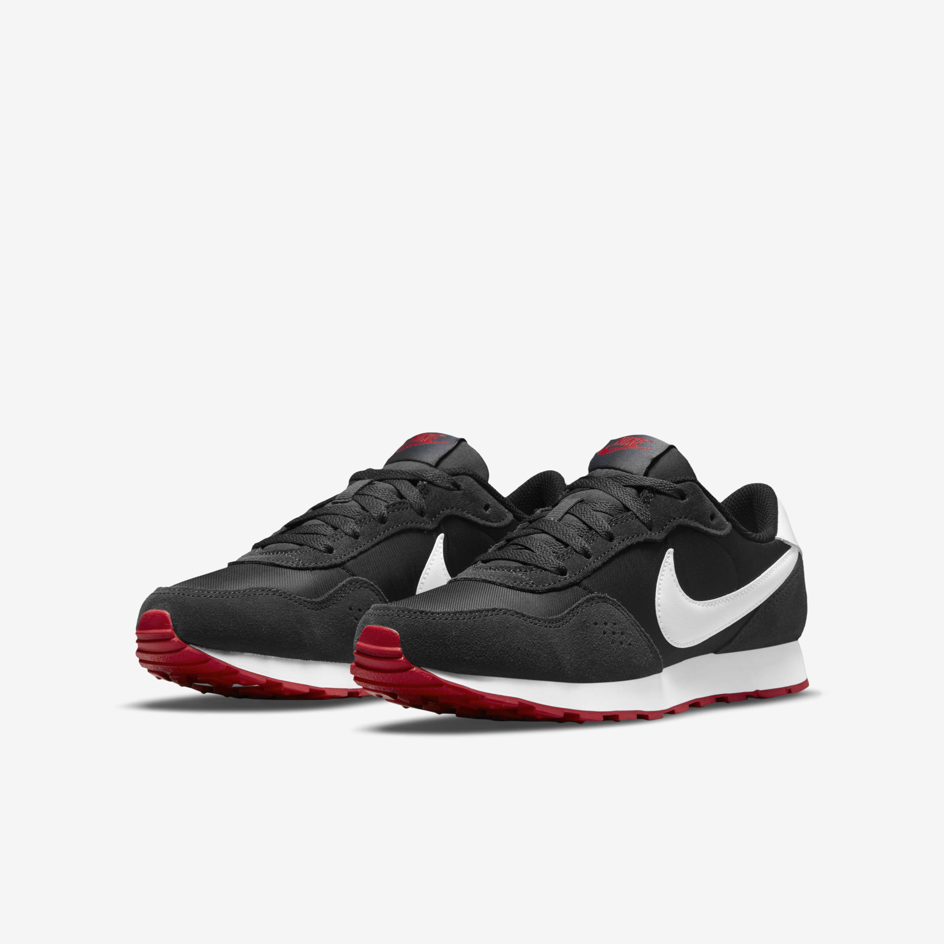【NIKE】★MD VALIANT OLDER ★ Buy Nike MD Valiant Older Kids' Shoe - Black/Dark Smoke Grey