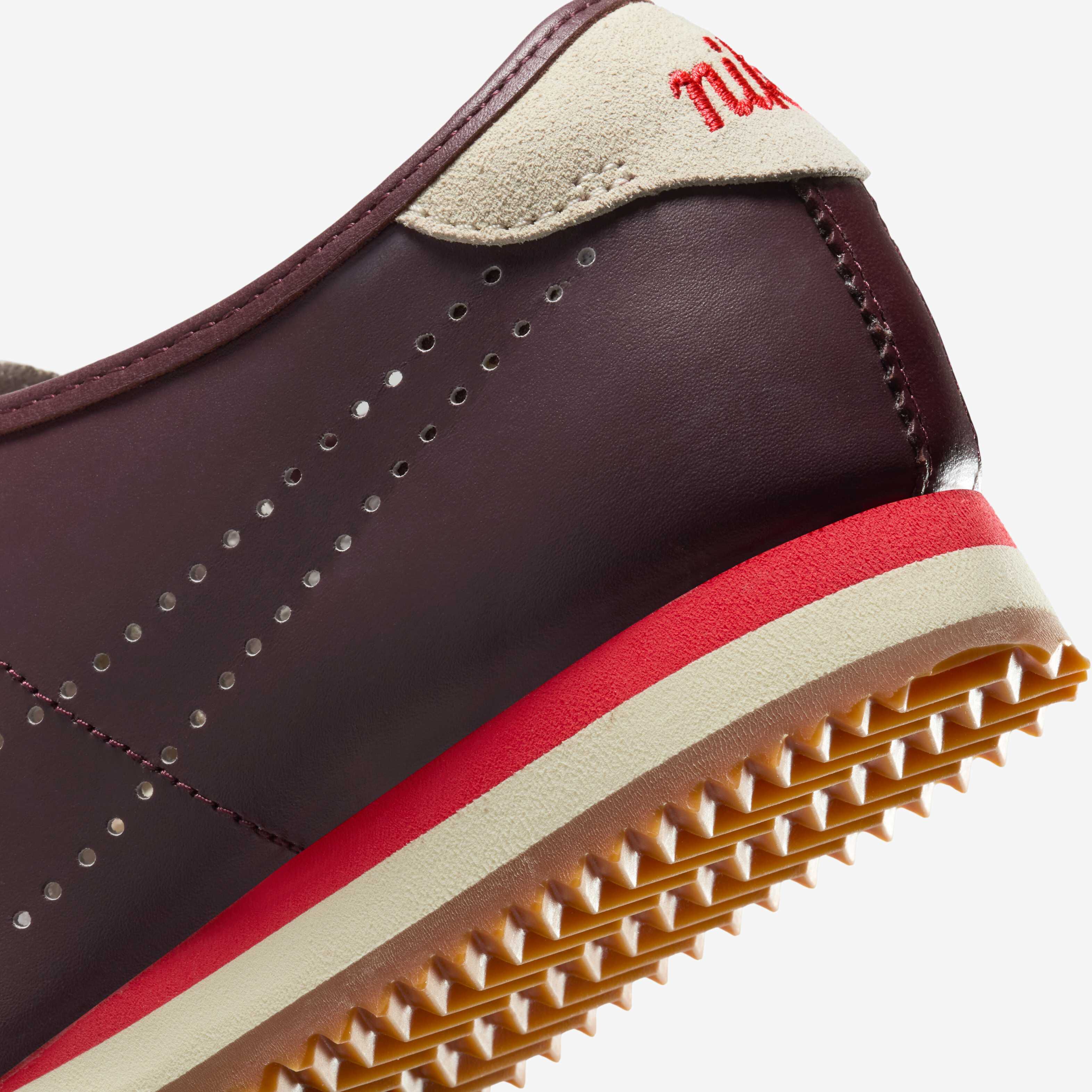 ◆正規品◆NIKE CORTEZ LEATHER BURGUNDY CRUSH◆関税込◆人気◆ 120c6460_4228_464c_b25b_10c609