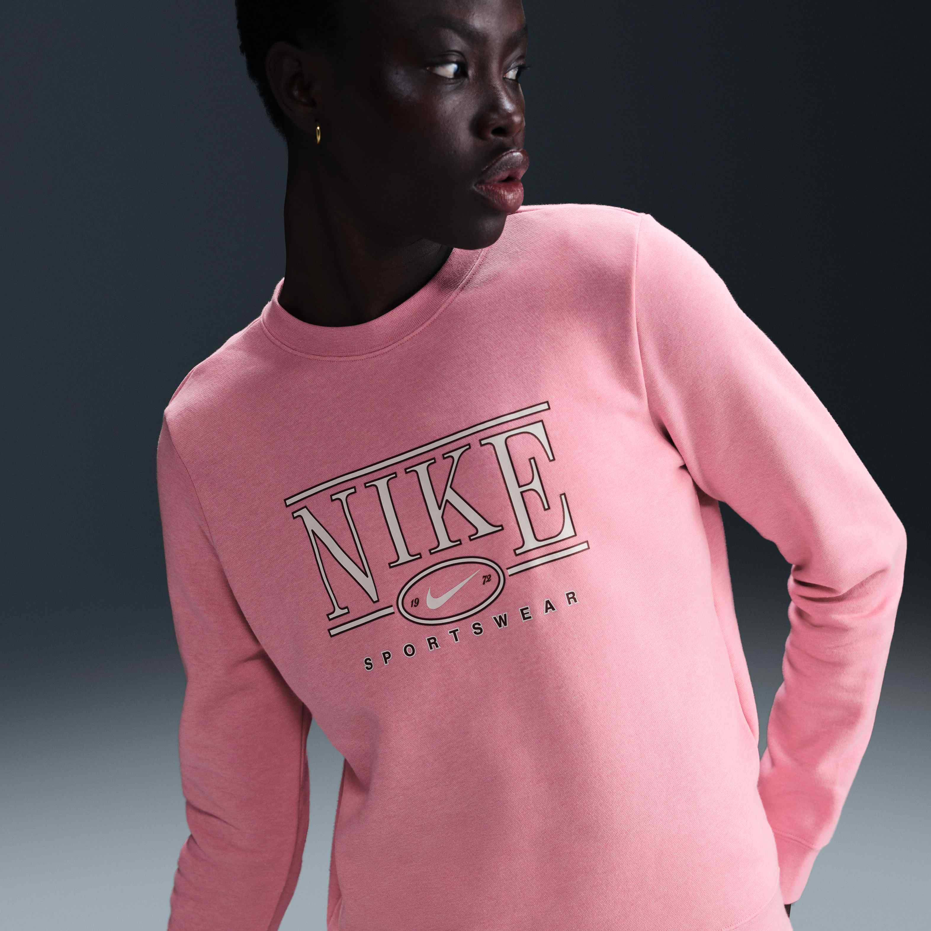 نايكي سبورتسوير كلوب فليس image number 0